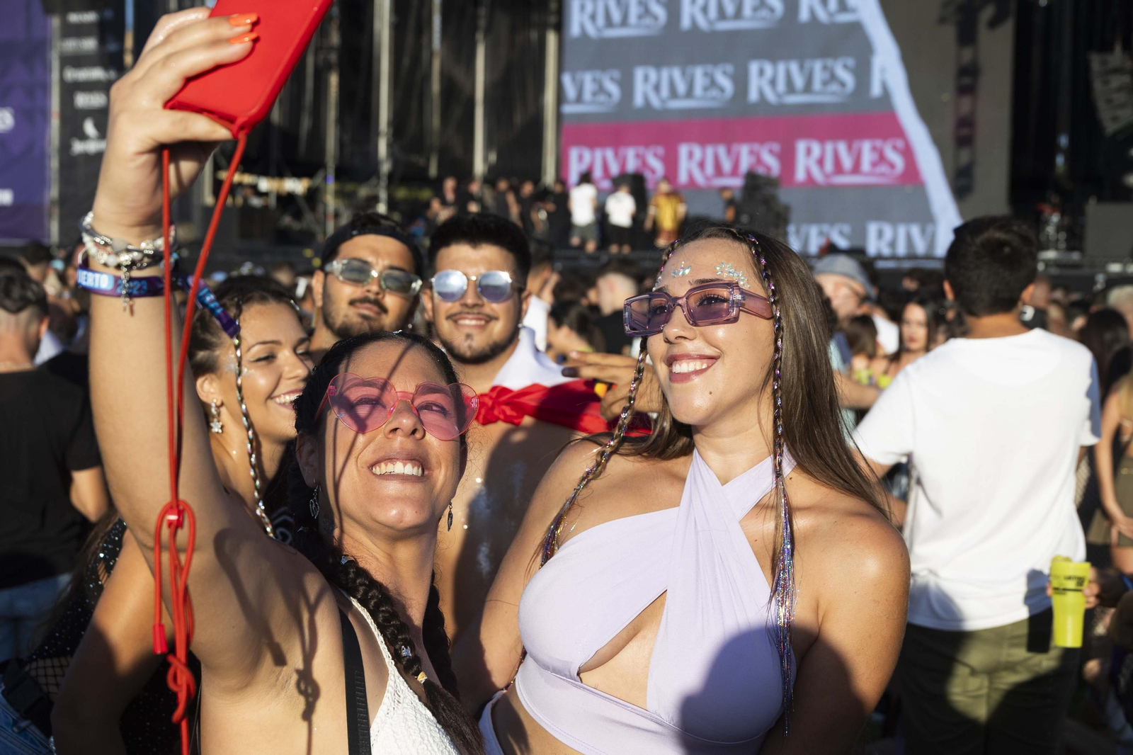 Búscate en las imágenes de la inauguración del Puro Latino Fest en El Puerto