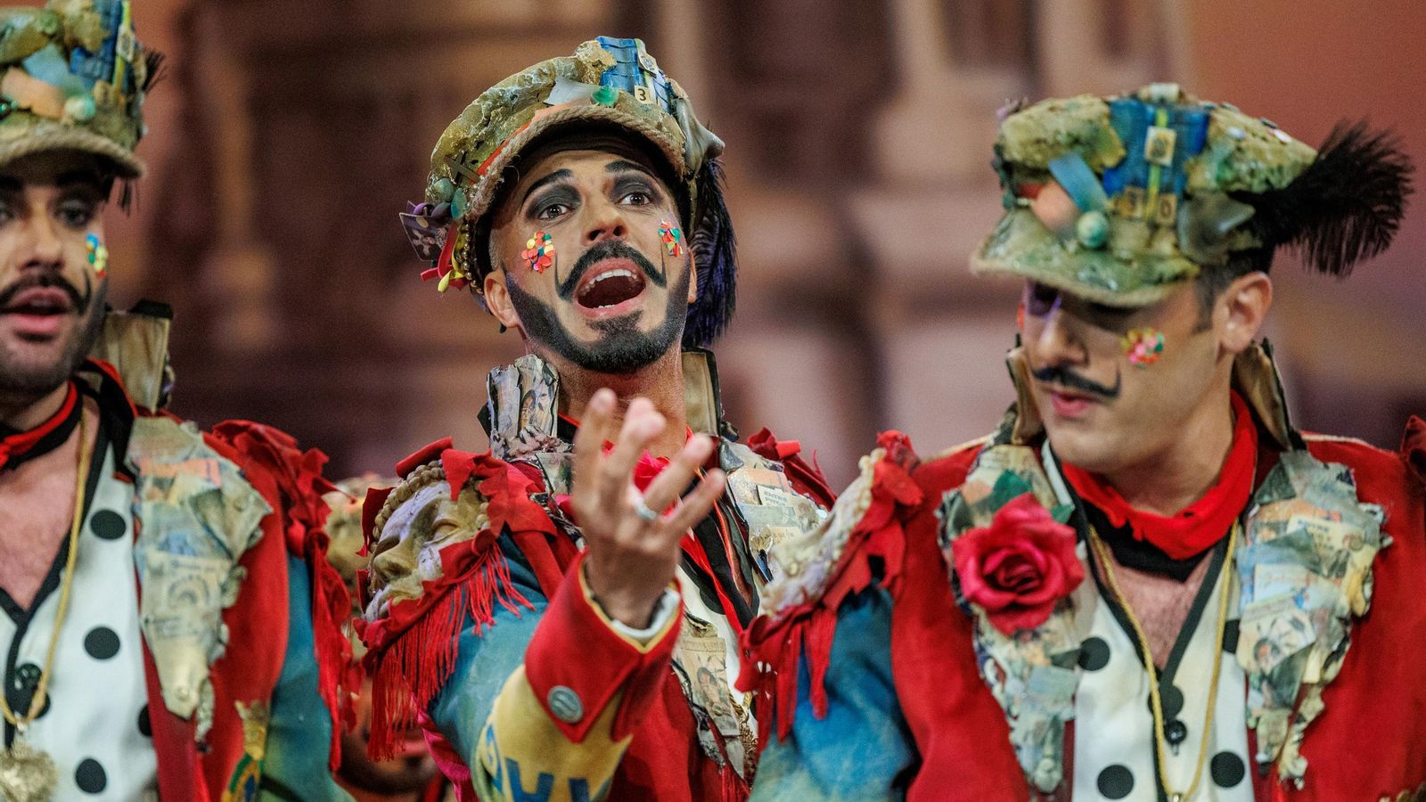 Búscate entre las mejores imágenes de la cuarta sesión de cuartos de final del COAC 2025