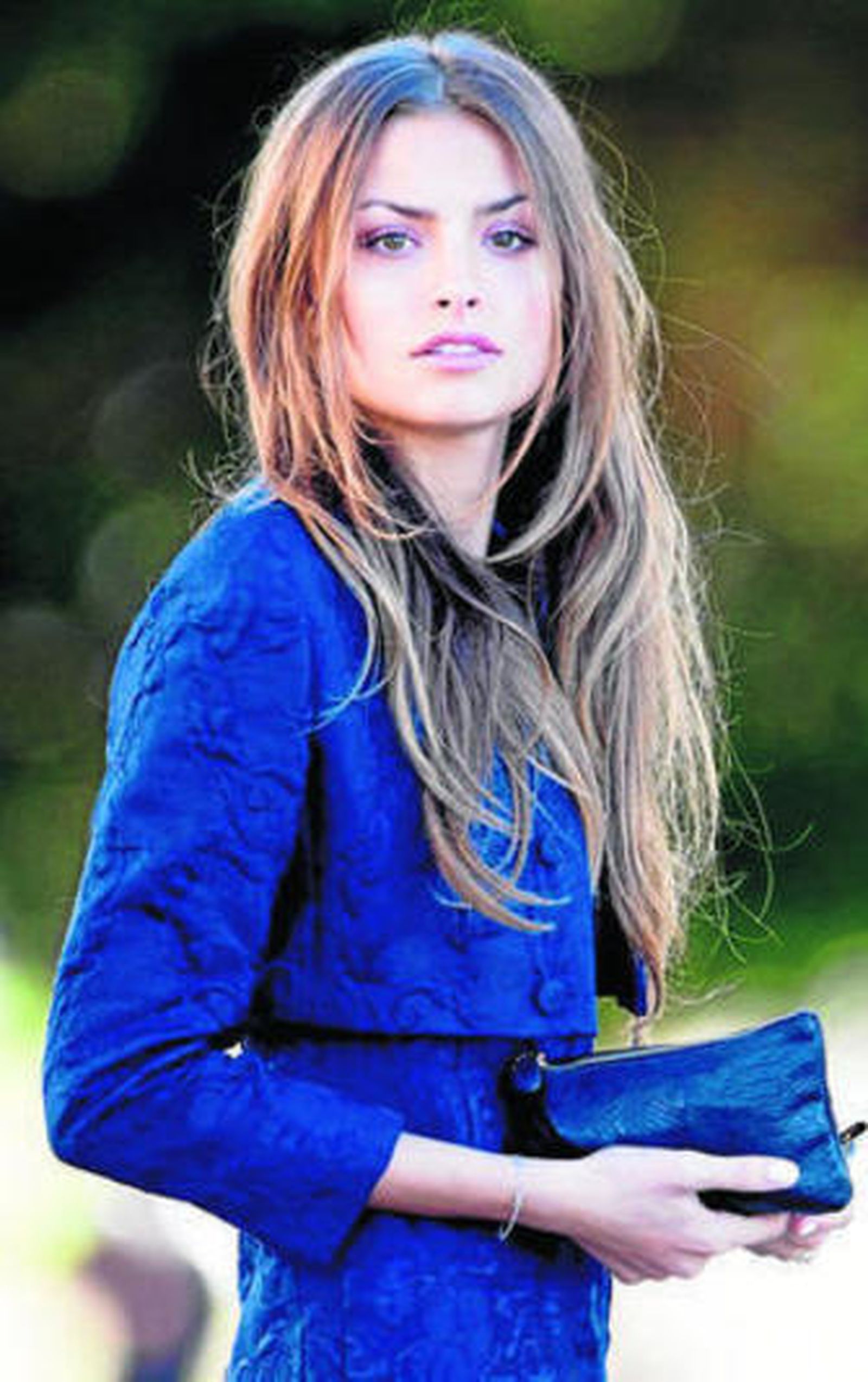 Milana Abensperg und Traun tiene 19 años y es estadounidense.