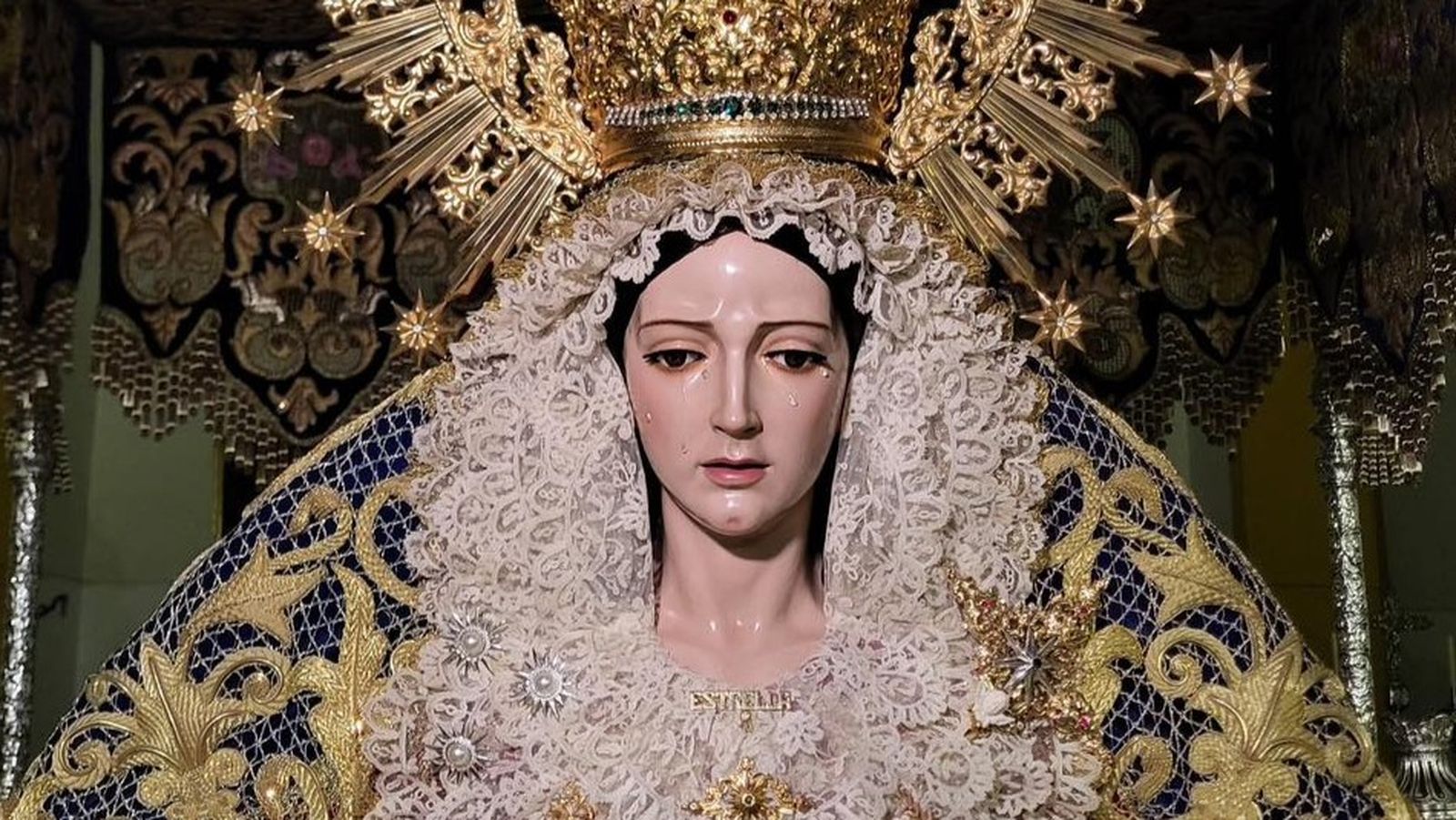 Fotogalería ‘Granada bajo palio’ 2025: María Santísima de la Estrella