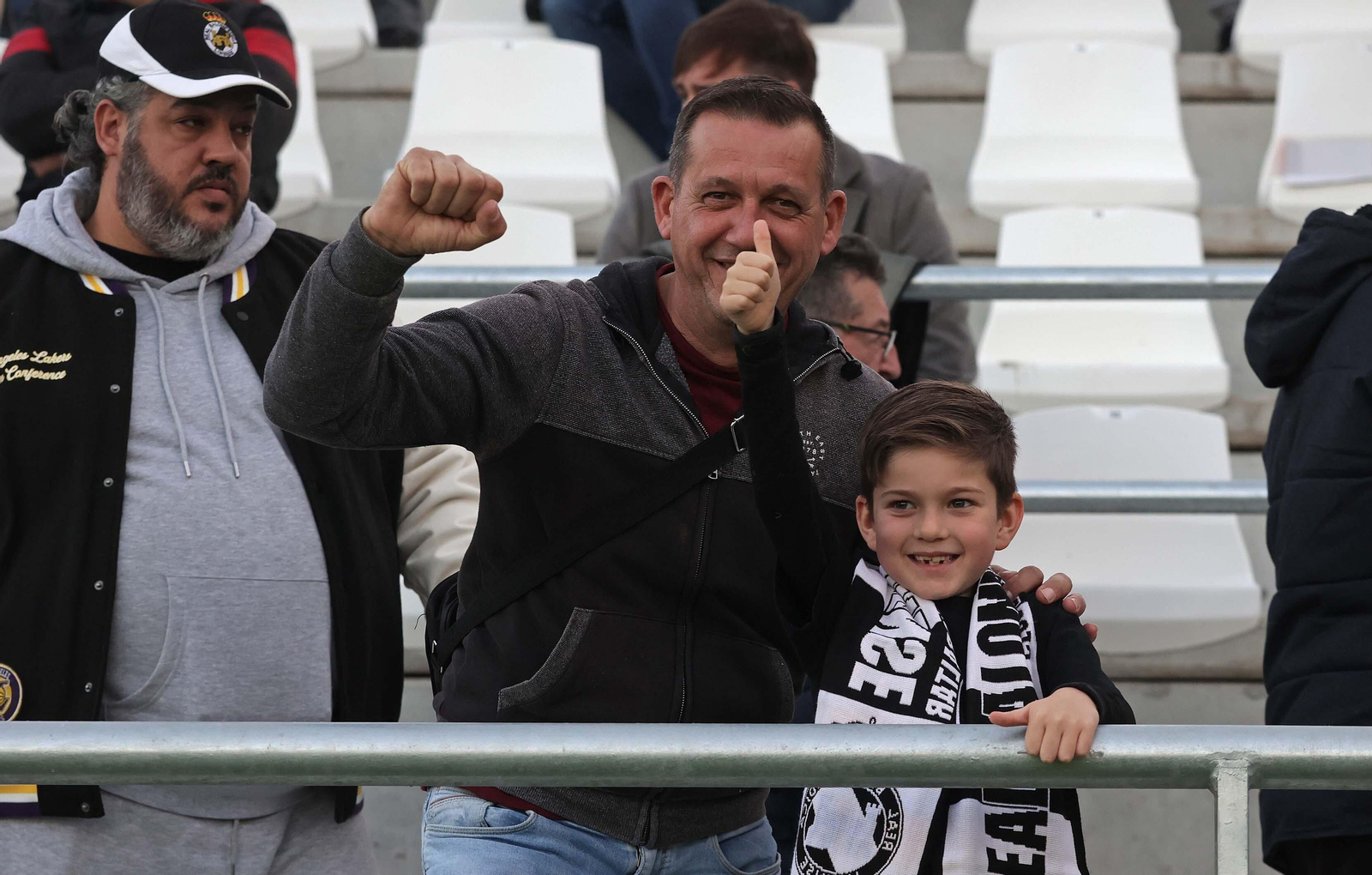 Búscate en el Ciudad de La Línea durante el Balona - La Unión