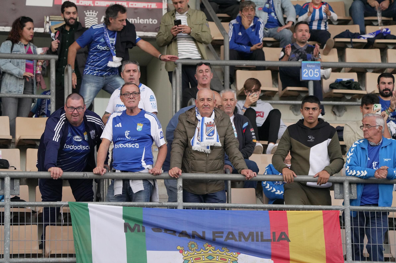 Búscate en el  partido del Xerez CD - Águilas FC