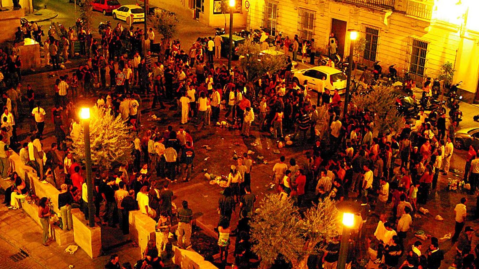 Botellón en San Andrés, en 2004.