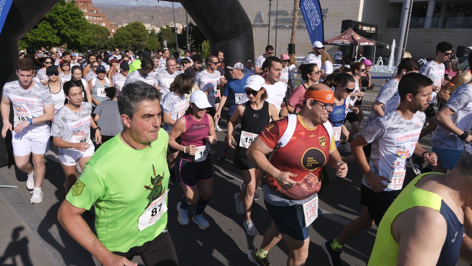 Imágenes de la II Carrera Sin Humo, en Almería