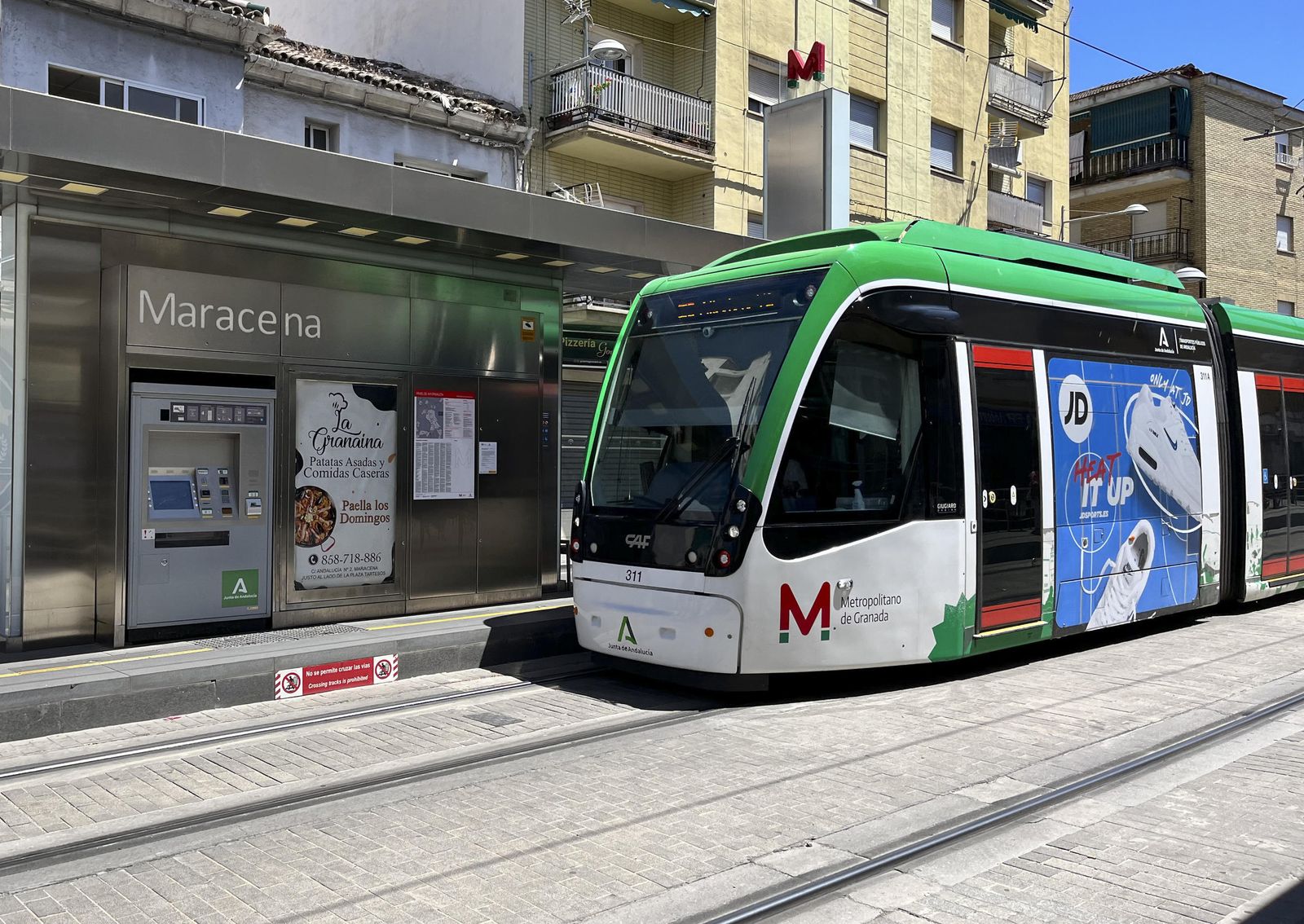 Están distribuidos por todo el recorrido.