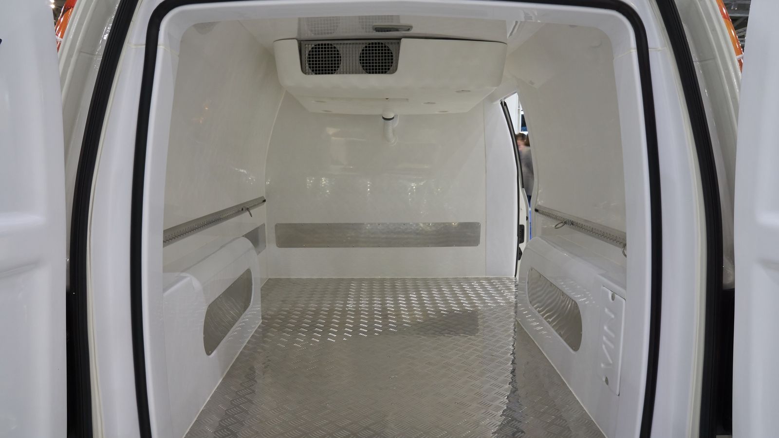 Entre las alternativas también hay propuestas de isotermo y frigoríficos.