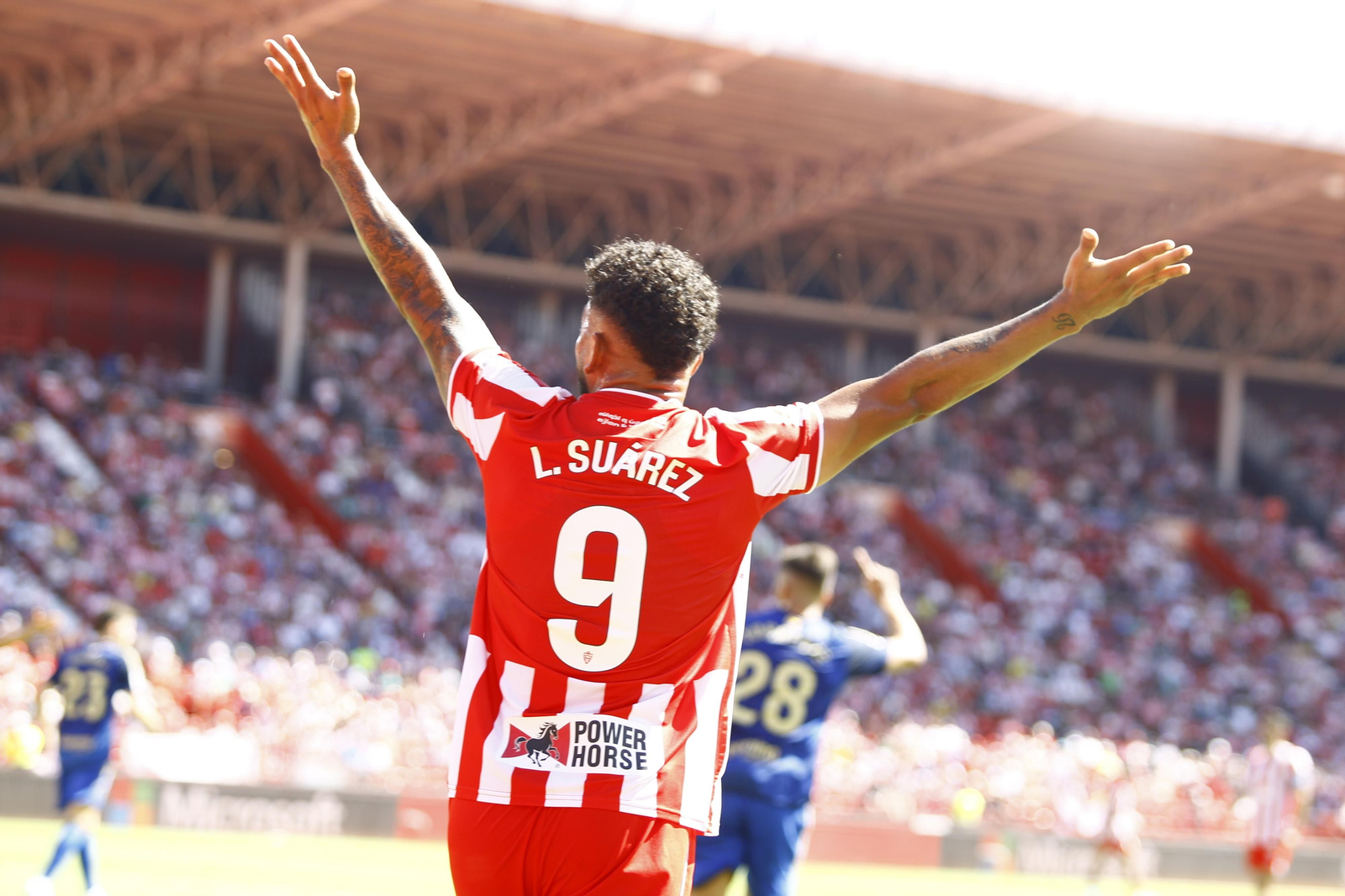 Imágenes del empate a 3 de la U.D. Almería y el Granada C.F.