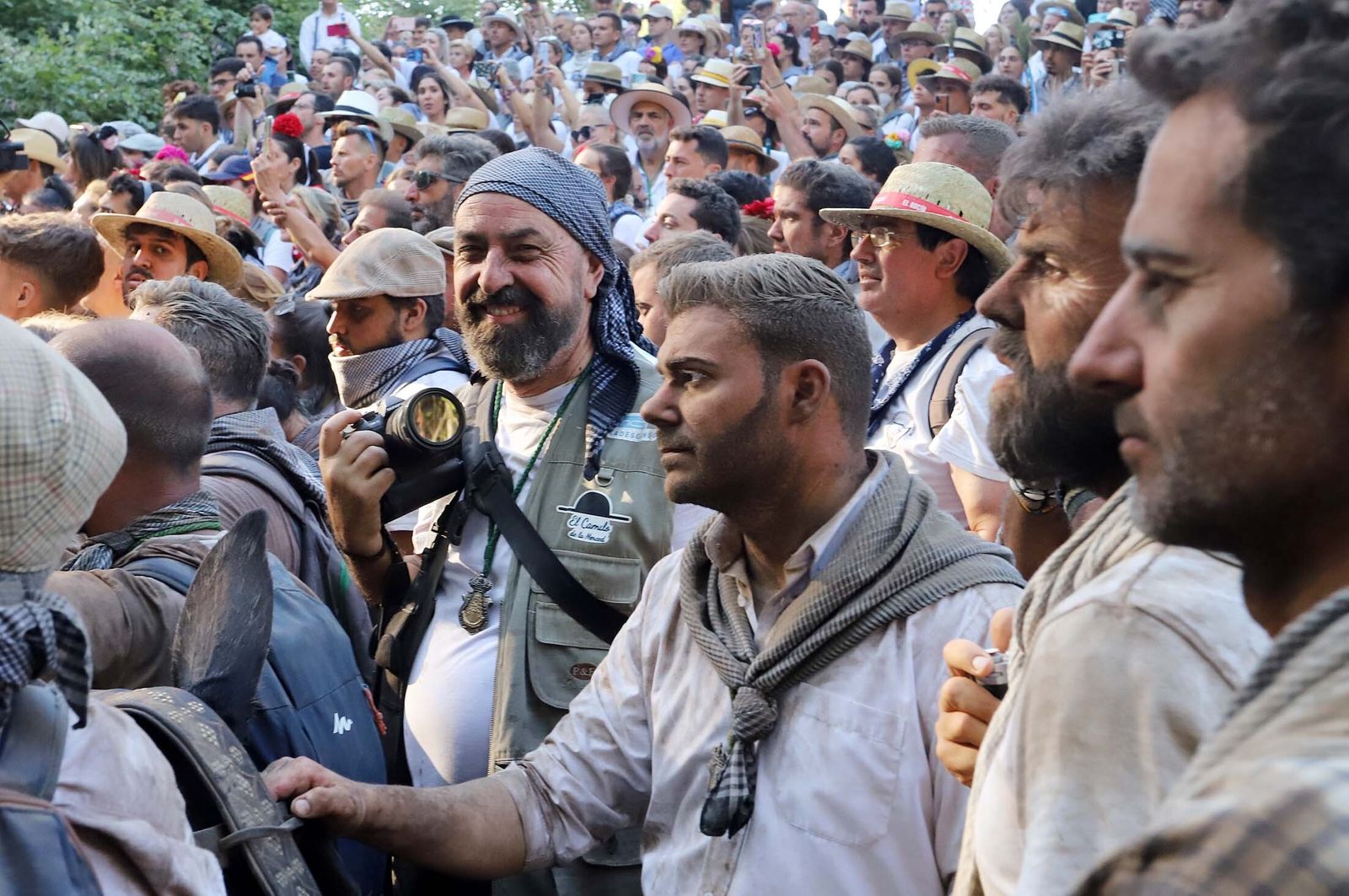 Imágenes de la Hermandad de Huelva a su paso por El Charco