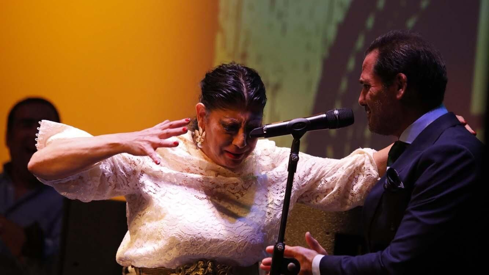 Las fotos de la entrega de la Palma de Plata a Manuela Carrasco