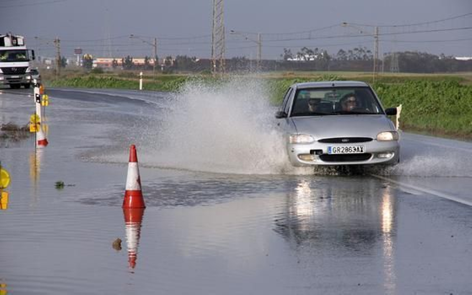 La conexión Huelva-Sevilla, inundada.

Foto: Espínola