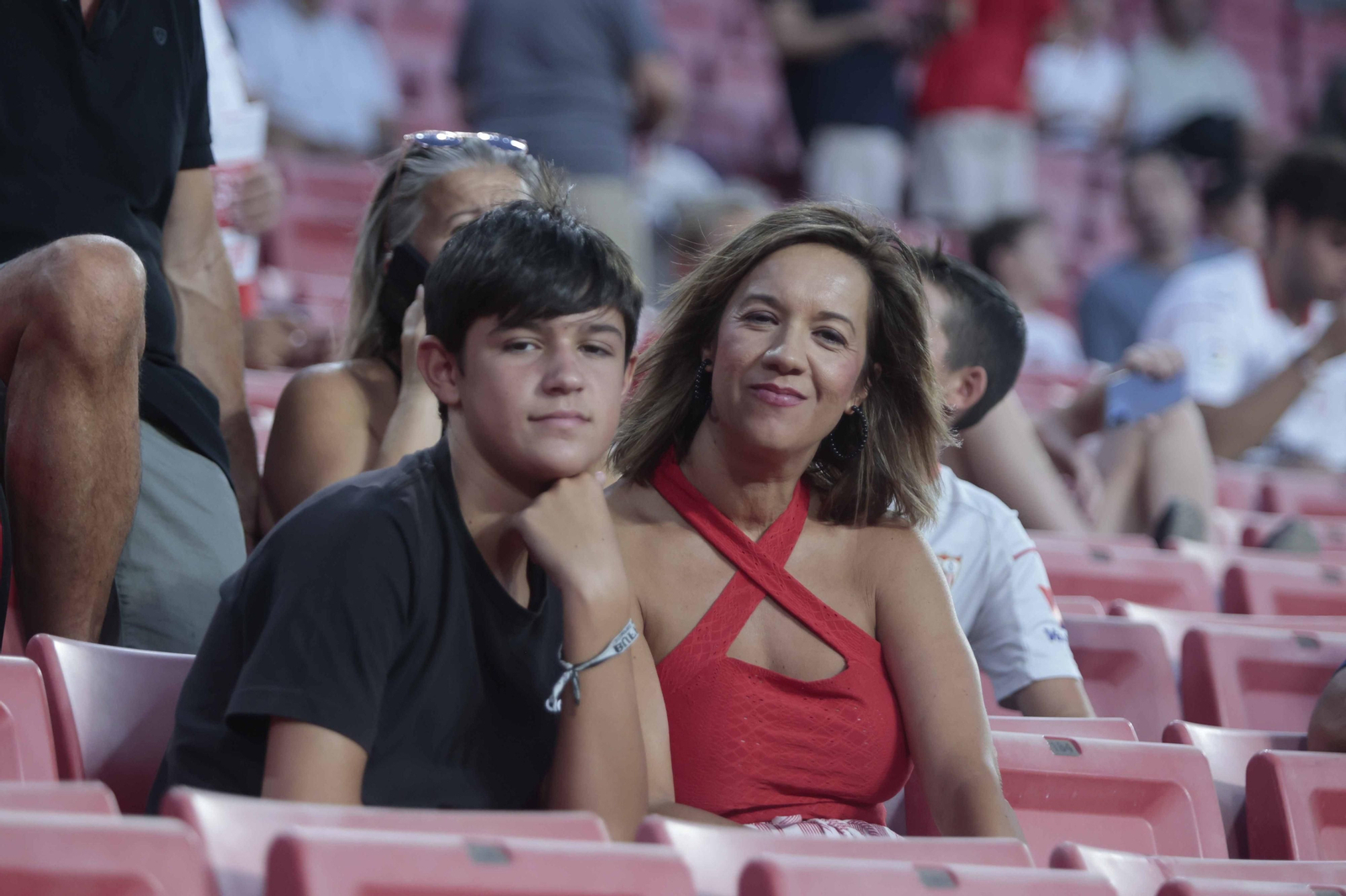 Búscate en las gradas del Sánchez  Pizjuán