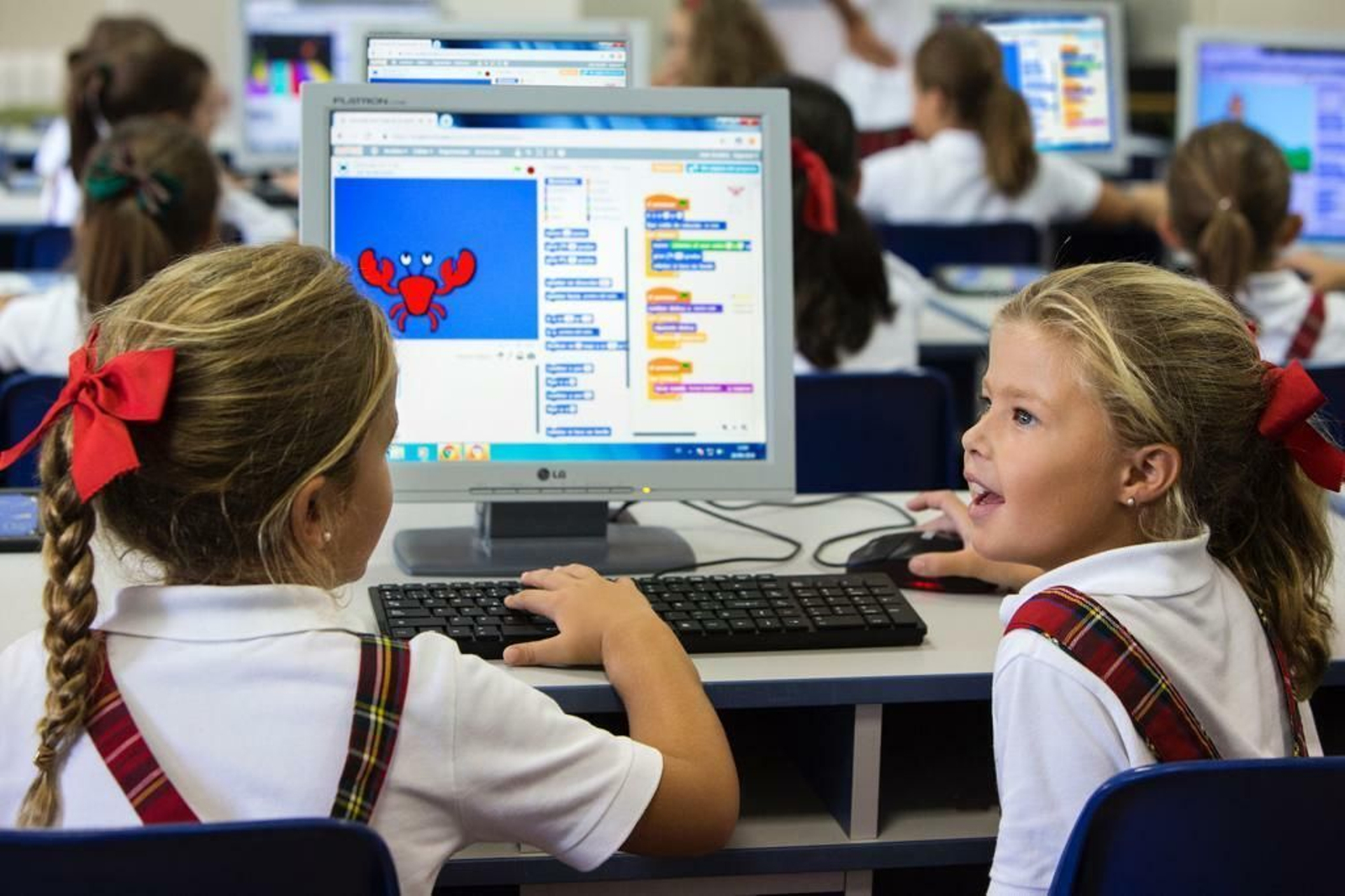 Alumnas del colegio El Encinar.