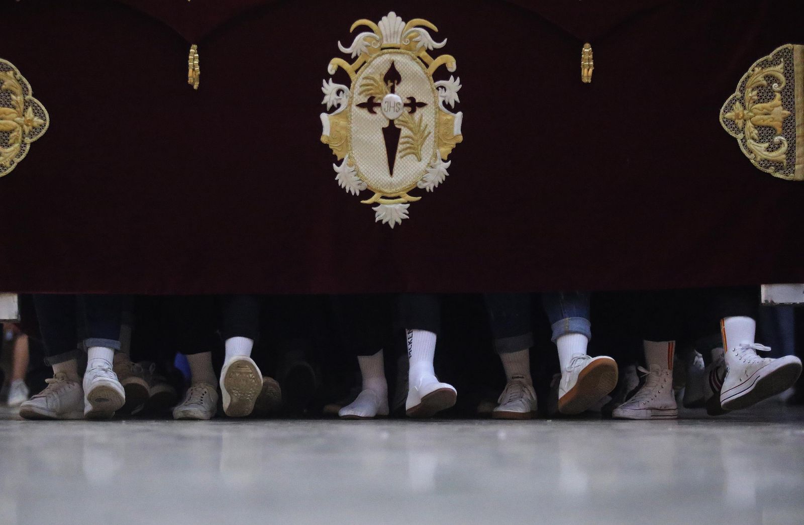 Fotos de la primera levantá de La Borriquita en Algeciras 2023