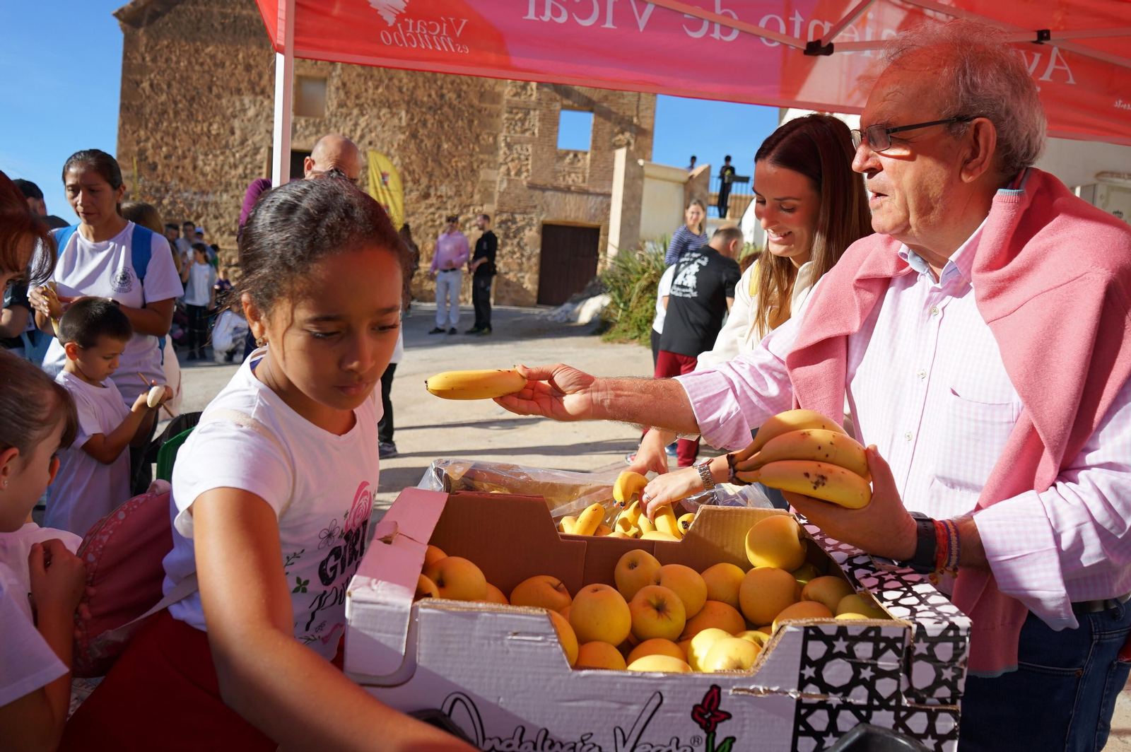 Así se vivió el multitudinario día en familia en la Villa de Vícar