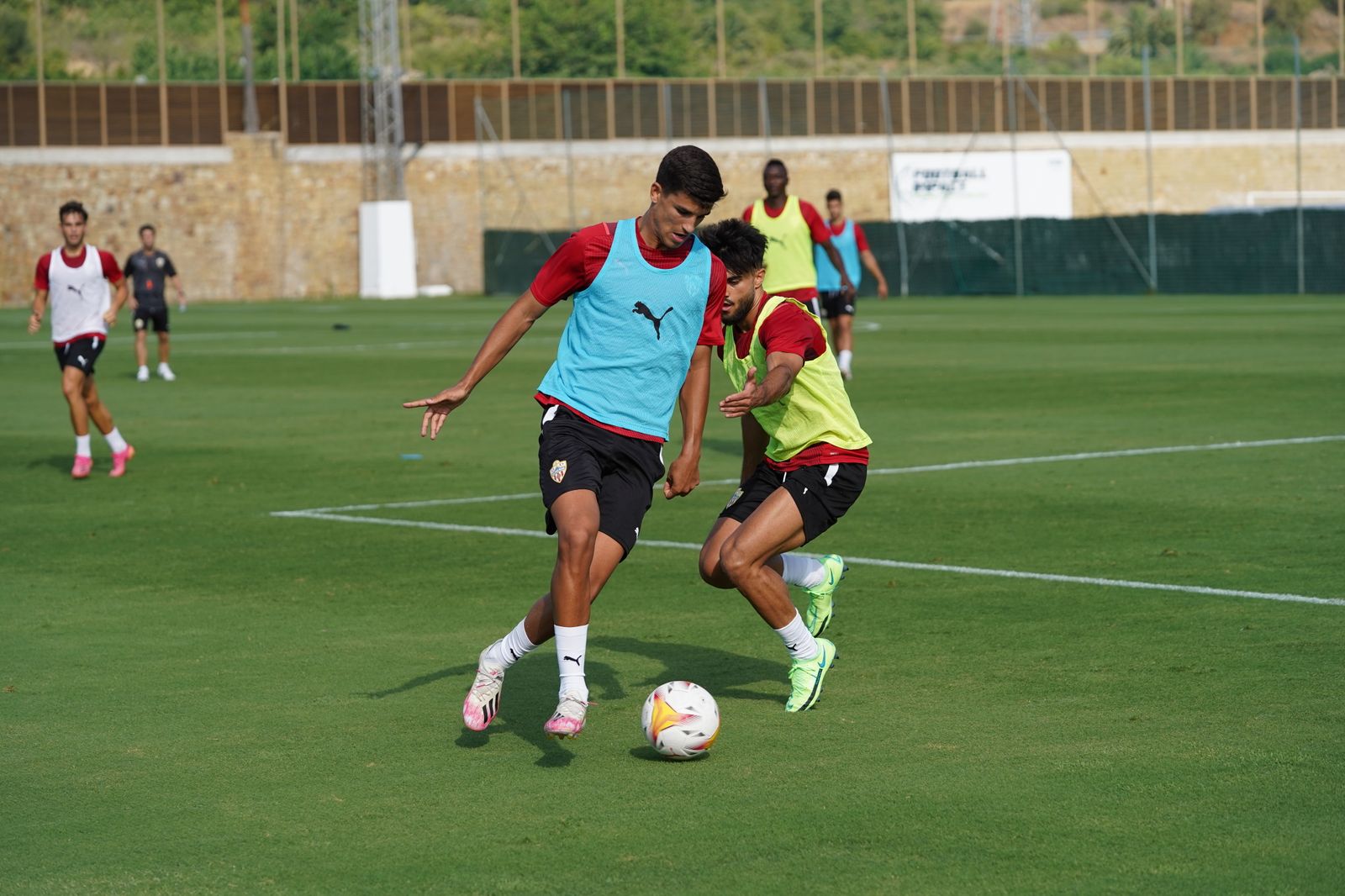 Imágenes del entrenamiento matinal de la UDA de este martes
