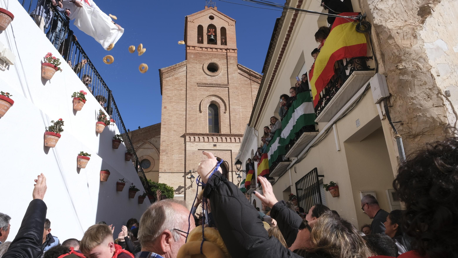 Los vecinos de Lubrín se echan a las calles por San Sebastián