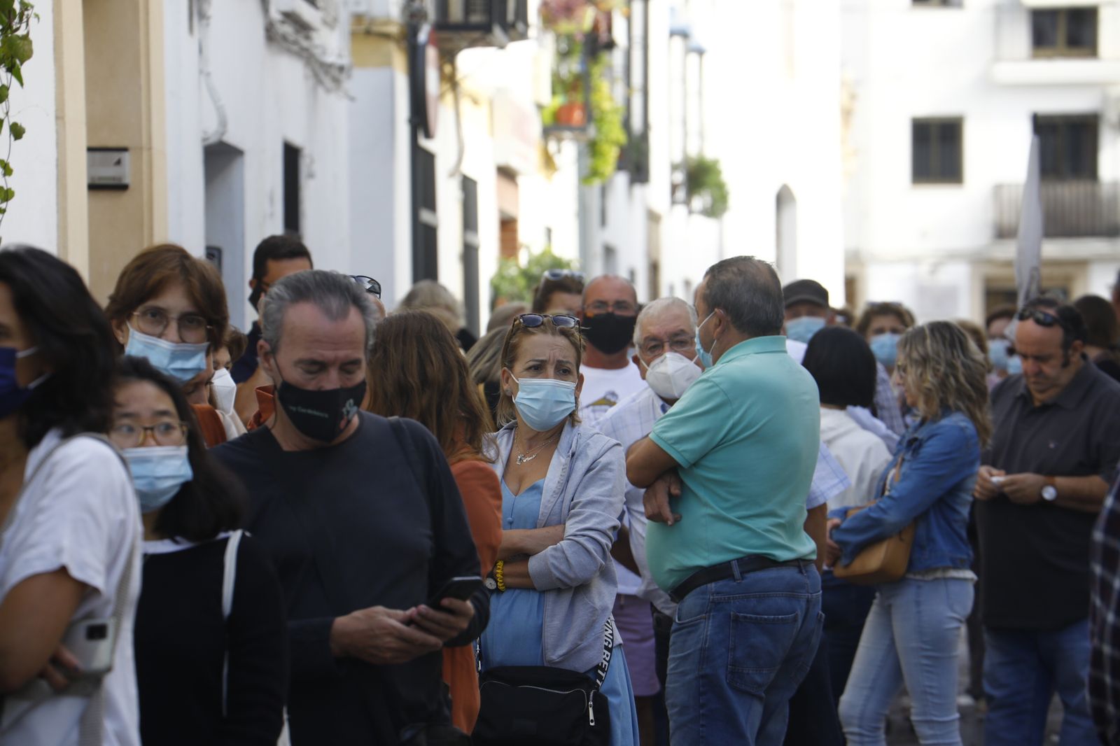Las fotografías del primer día de apertura de los Patios de Córdoba en otoño