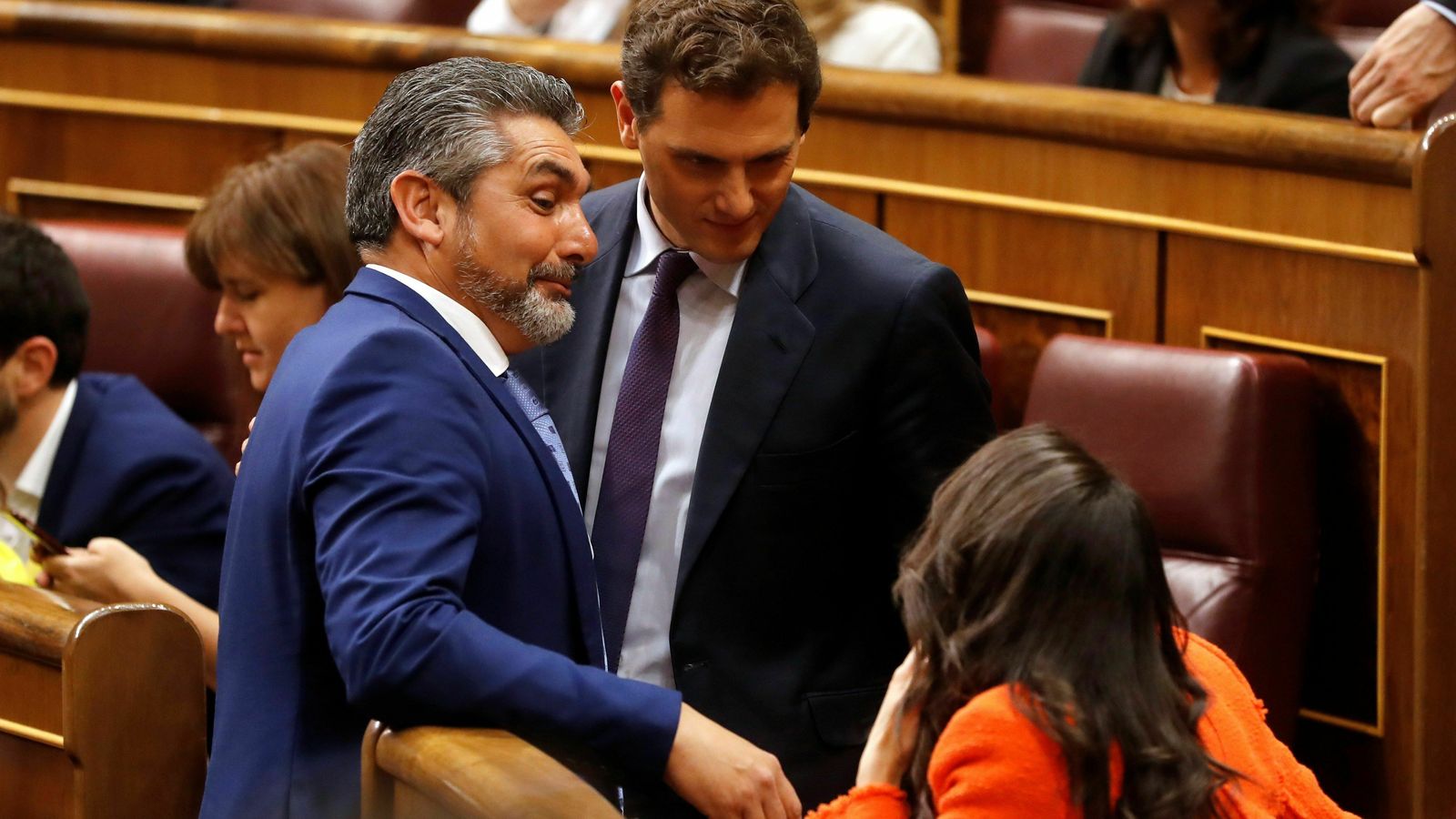 Juan José Cortés junto con Albert Rivera e Inés Arrimadas en el Congreso.