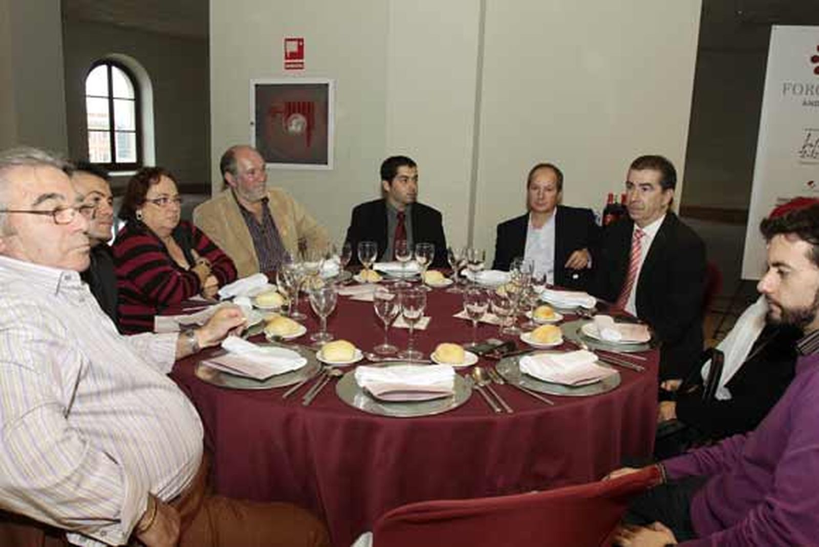 Gonzalo Pando, David Muñoz, Manuela Molina, José Rodríguez, Alejandro Barragán, Francisco Sánchez y Víctor Manuel Bueno.  

Foto: Julio Gonzalez/Joaquin Pino/Lourdes de Vicente