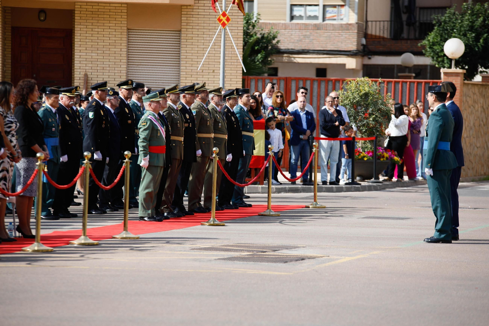 Los actos de la Guardia Civil en honor a la Virgen del Pilar, en imágenes