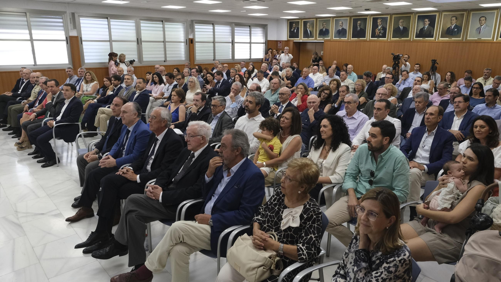 Medalla de Oro al ex Presidente de Asempal, Pepe Cano, en imágenes