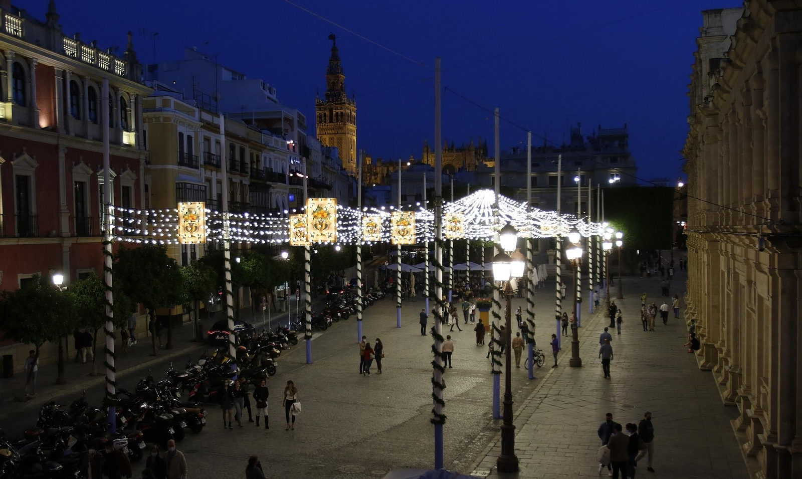 Alumbrado de Feria en San Francisco y el Salvador