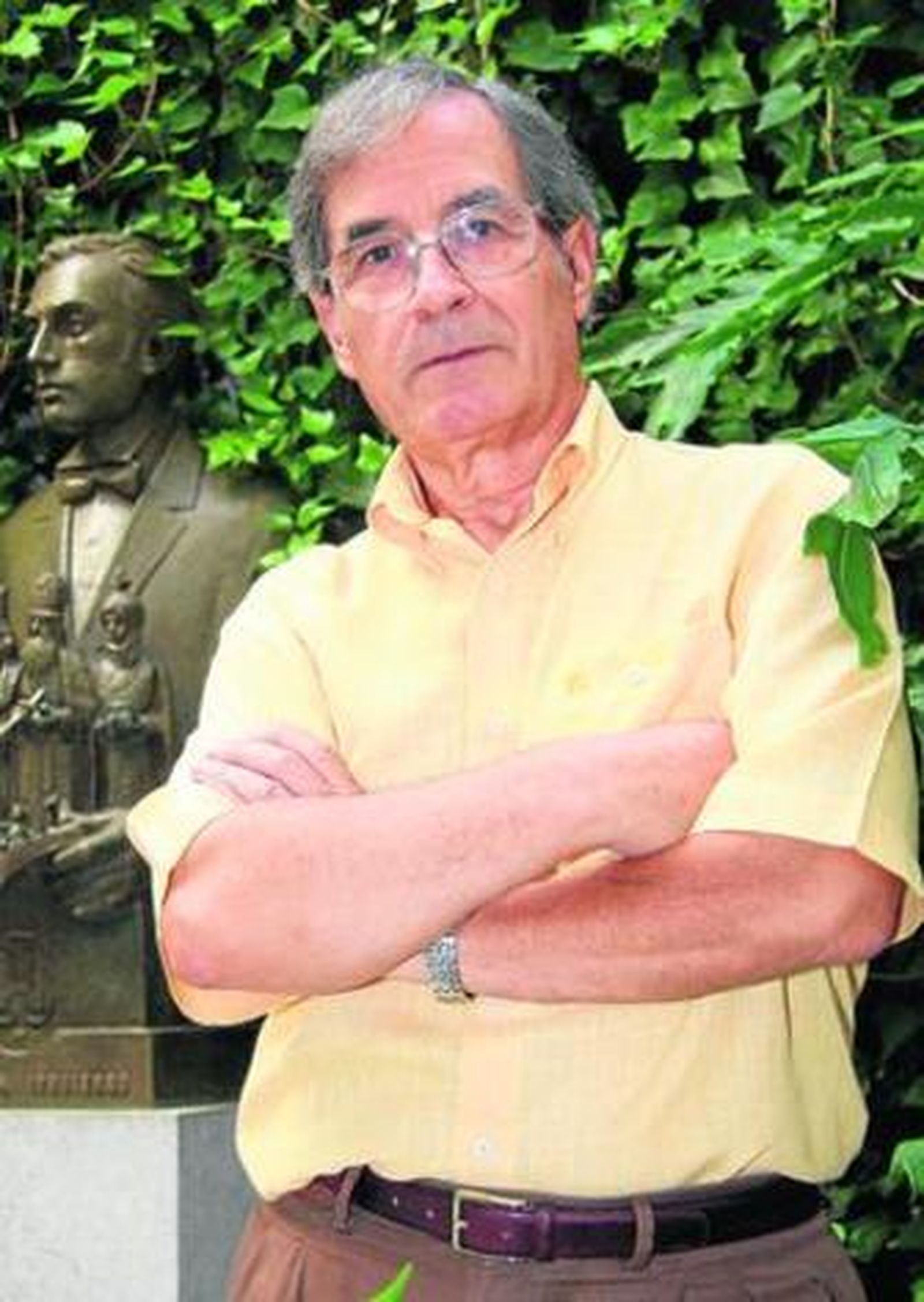 El jerezano Gonzalo Martínez Andrades presenta su libro 'Una mirada al arte'