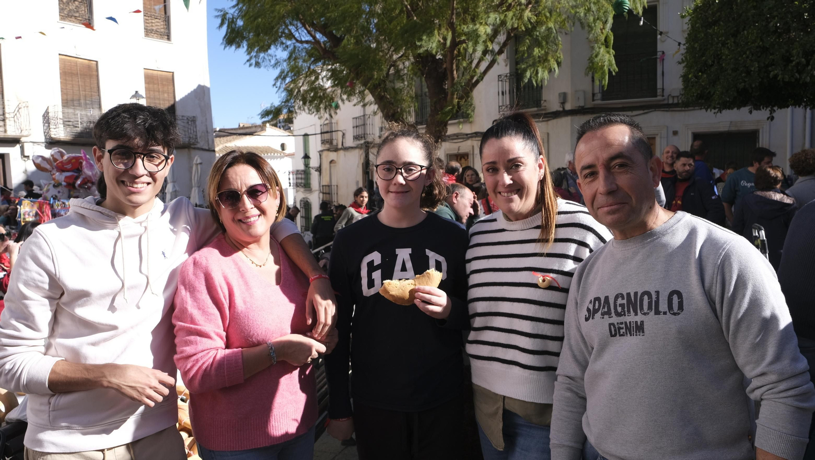 Los vecinos de Lubrín se echan a las calles por San Sebastián