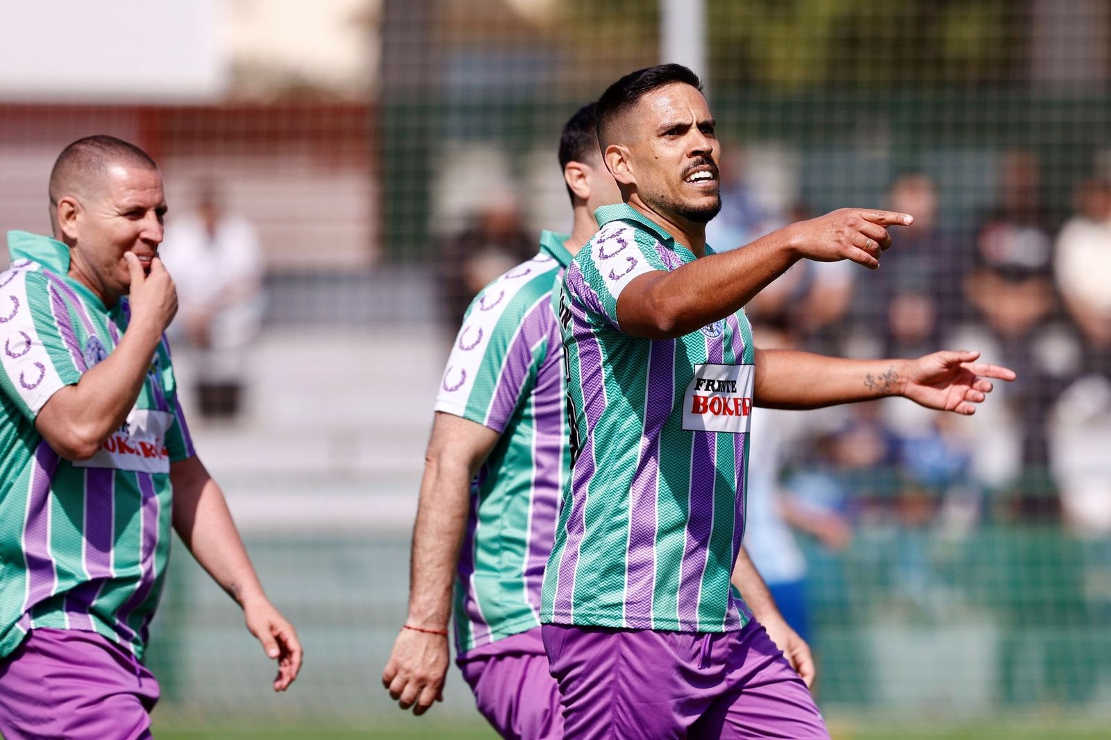 Leyendas del Málaga CF se reúnen en el césped