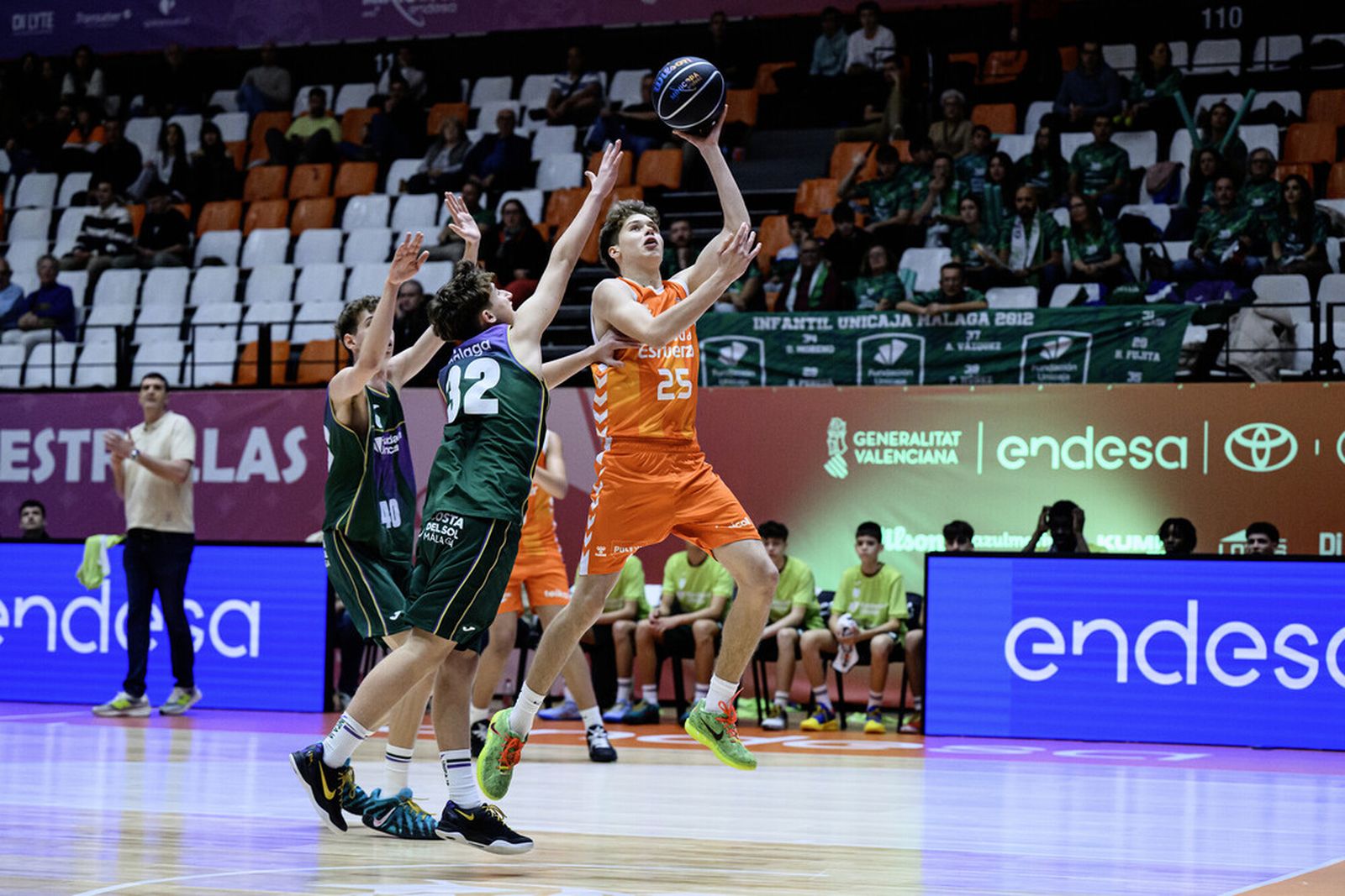 El Valencia Basket vence al Unicaja en el estreno de la Minicopa Endesa 2026