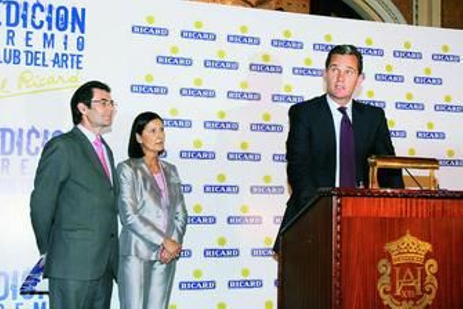 El duque de Palma, con los jóvenes talentos de la pintura