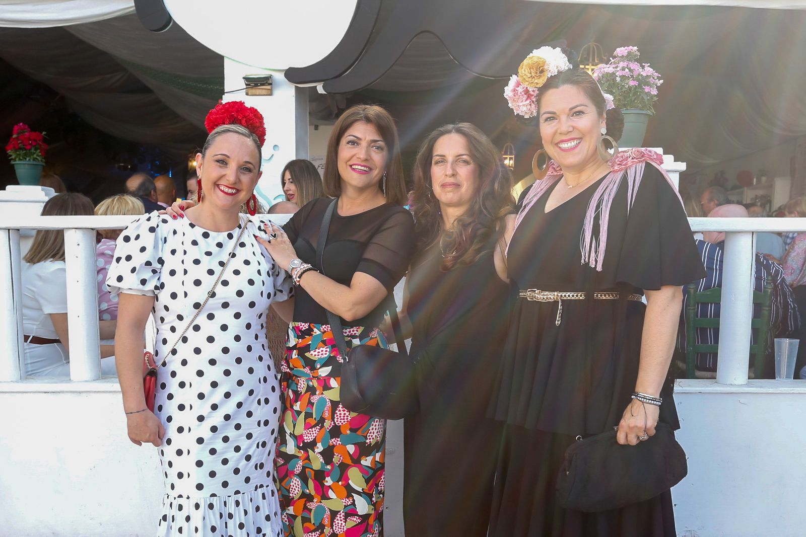 Búscate en la fotos del viernes en la feria de Los Barrios