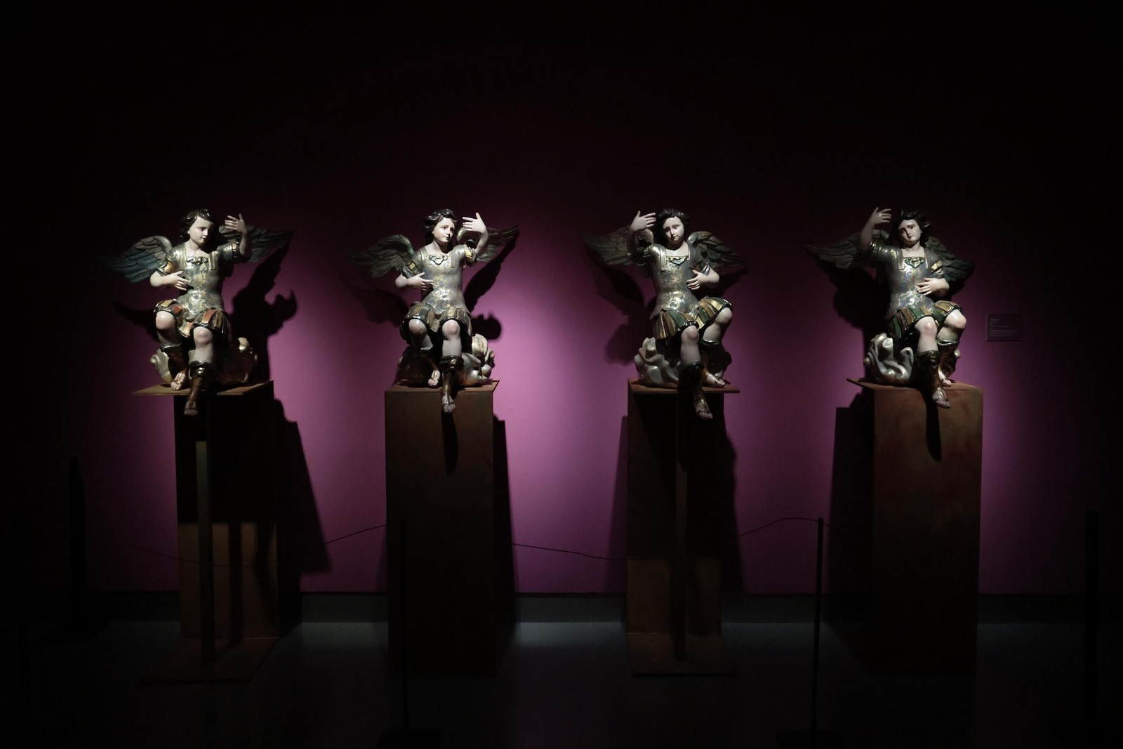 La exposición «Pasión y Gloria. Pedro Roldán y las Hermandades de Sevilla» en imágenes