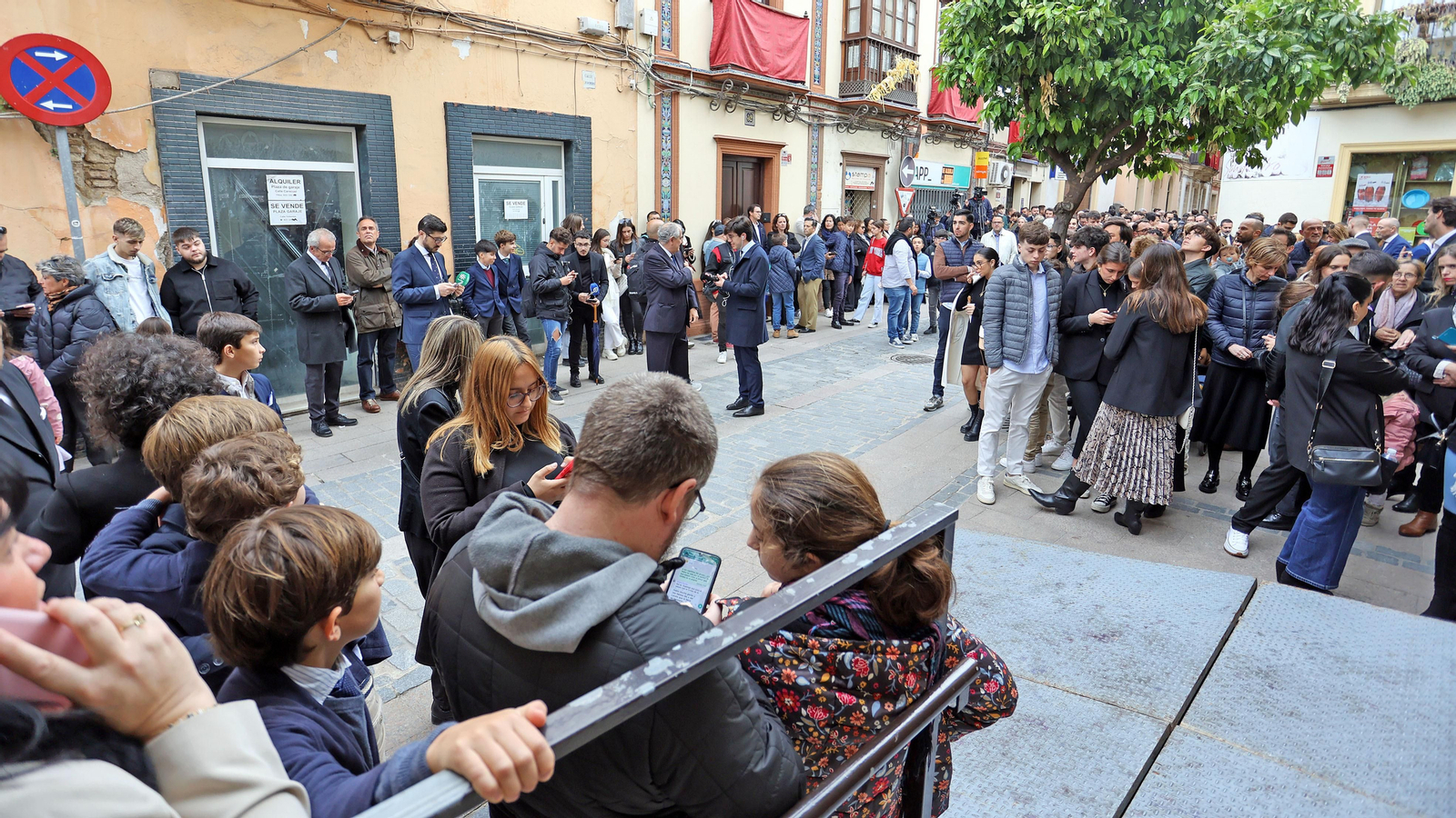 La lluvia apareció en la tarde del Viernes Santo