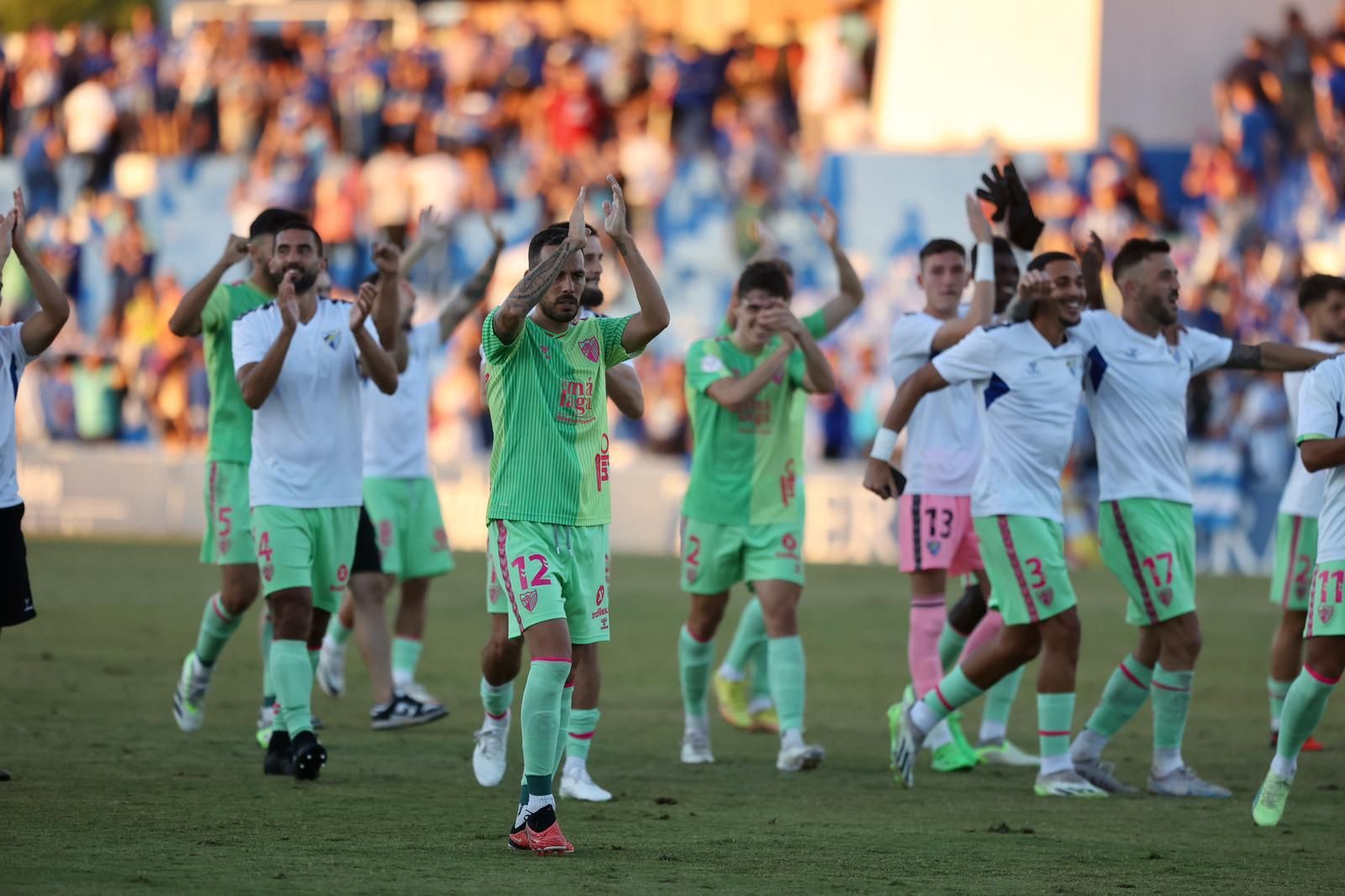 Así celebró el Málaga CF el triunfo en Linares