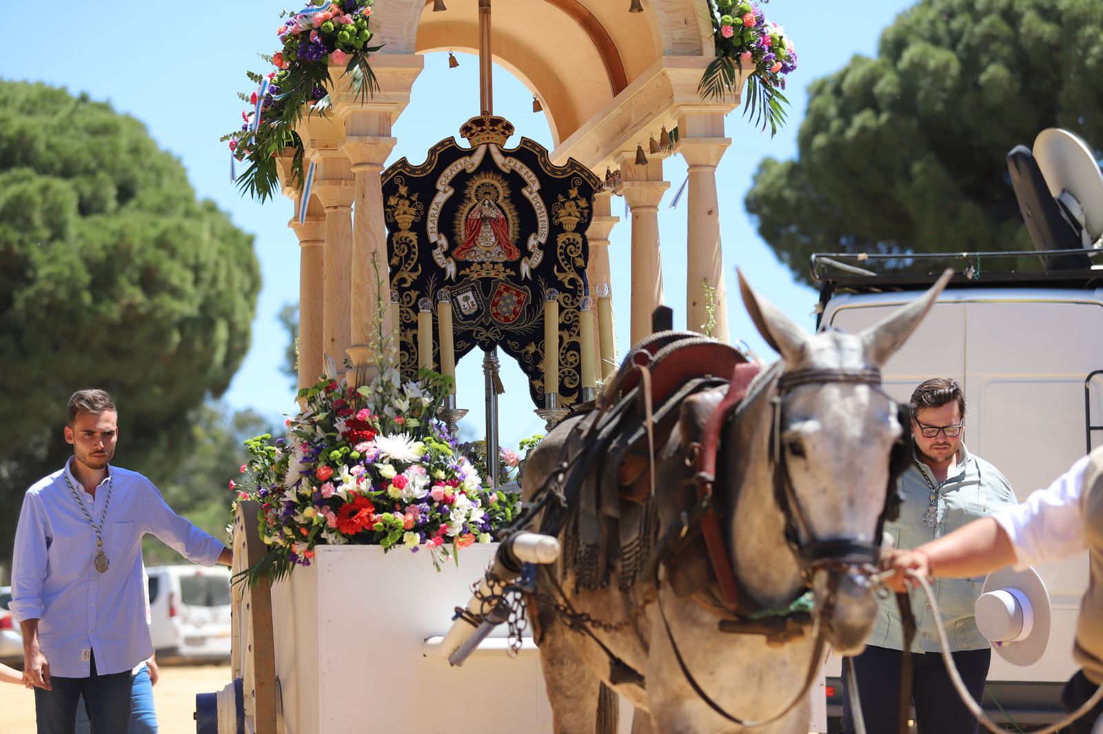 Imágenes de la presentación de las hermandades filiales ante la Virgen de Montemayor