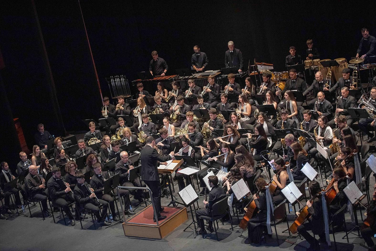 Banda Sinfónica de la Agrupación Musical San Indalecio que actúa en el Maestro Padilla.