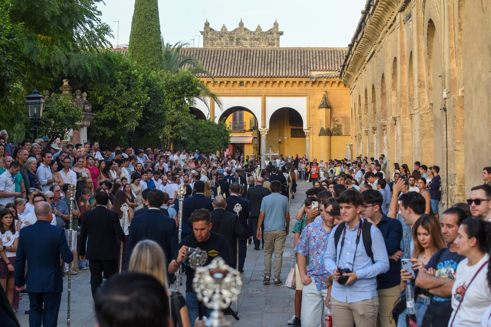 La procesión extraordinaria del Señor del Huerto en Córdoba