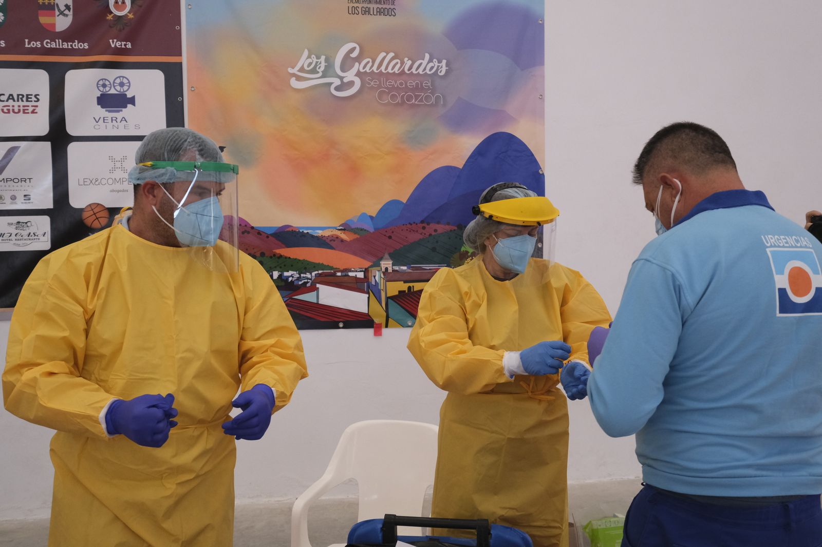 Realización de test de antígenos para detectar casos asintomáticos.