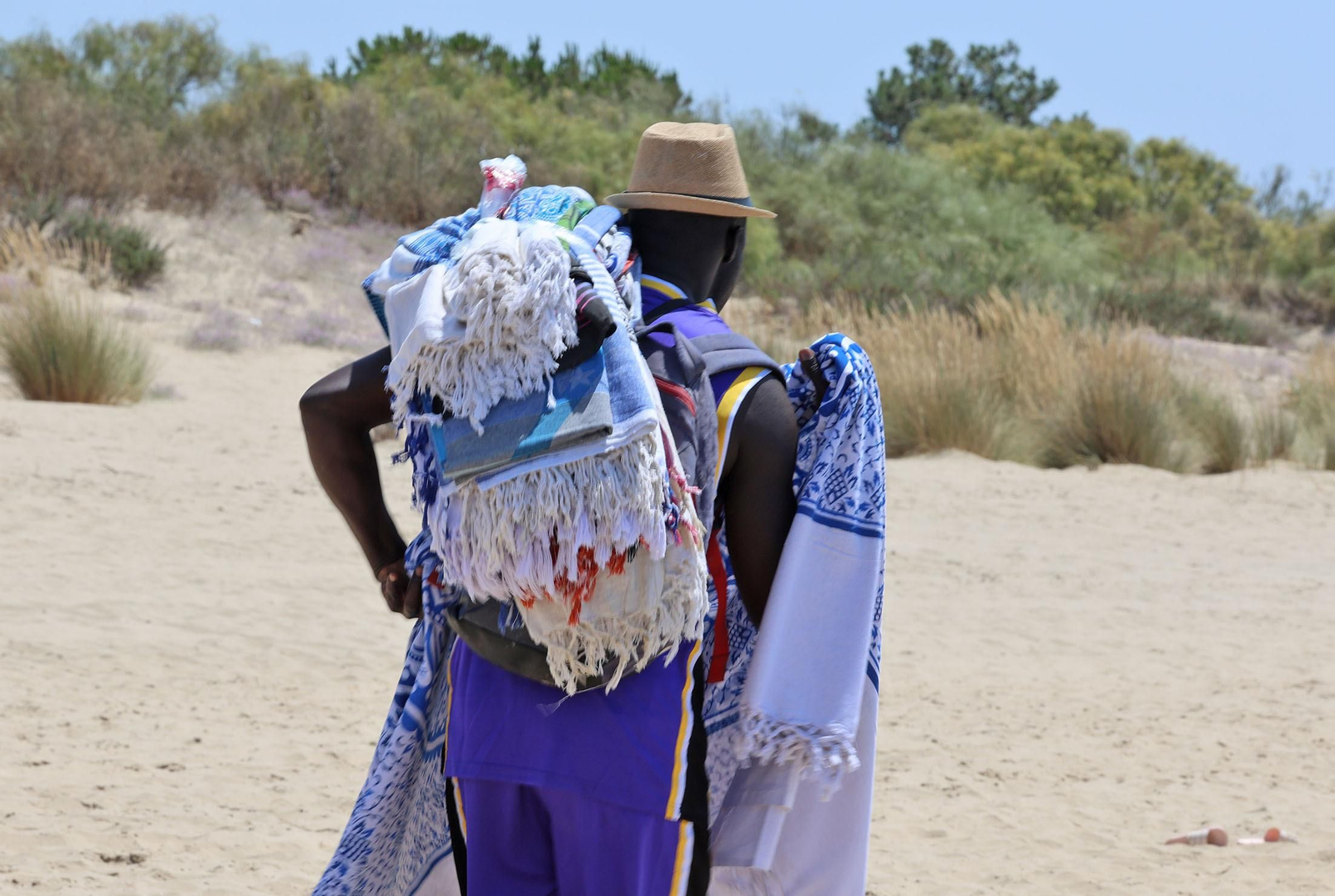 Ambiente en las playas de Huelva en la mañana de domingo