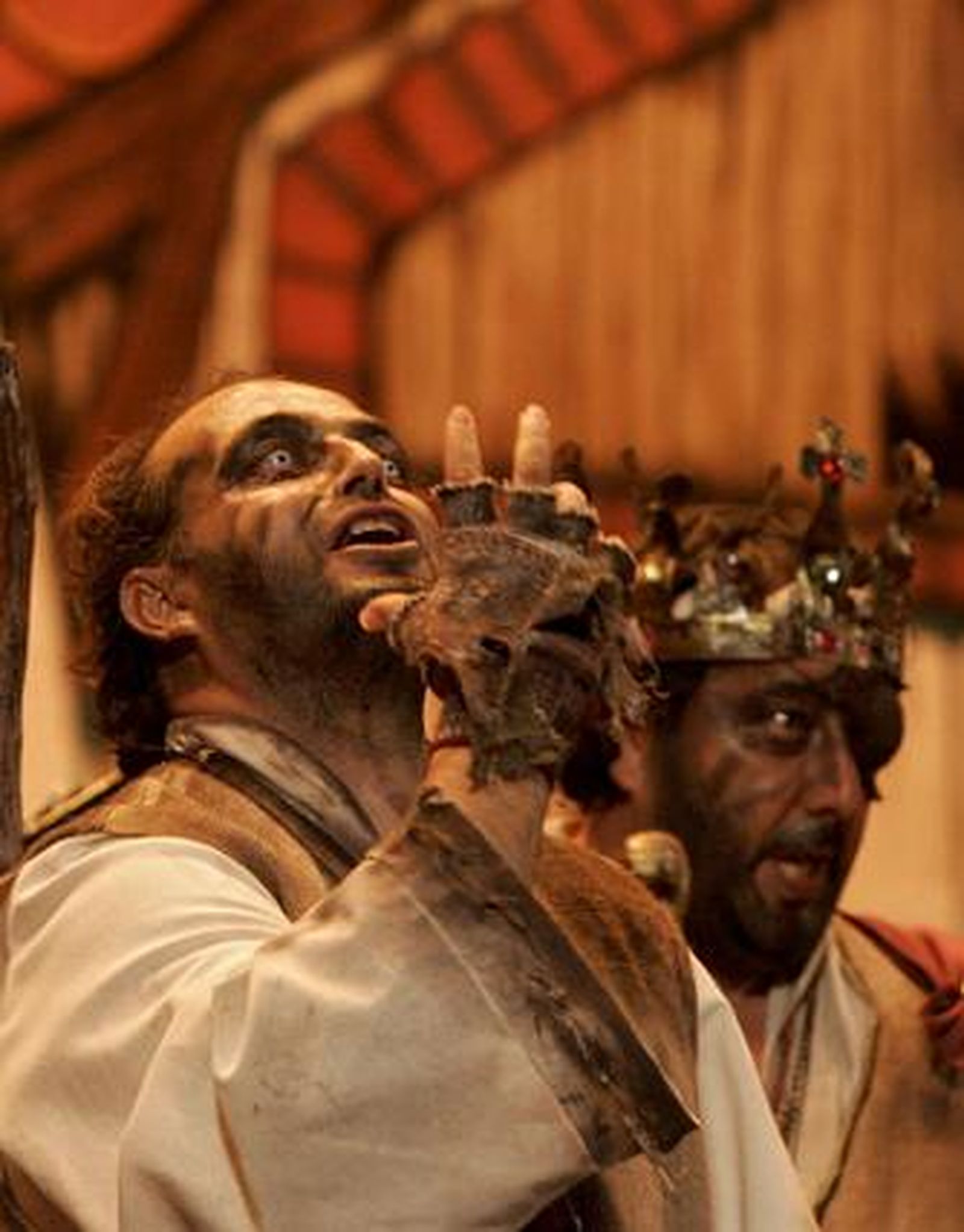 En el país de los ciegos, comparsa de Punta Umbría. 

Foto: Lourdes de Vicente