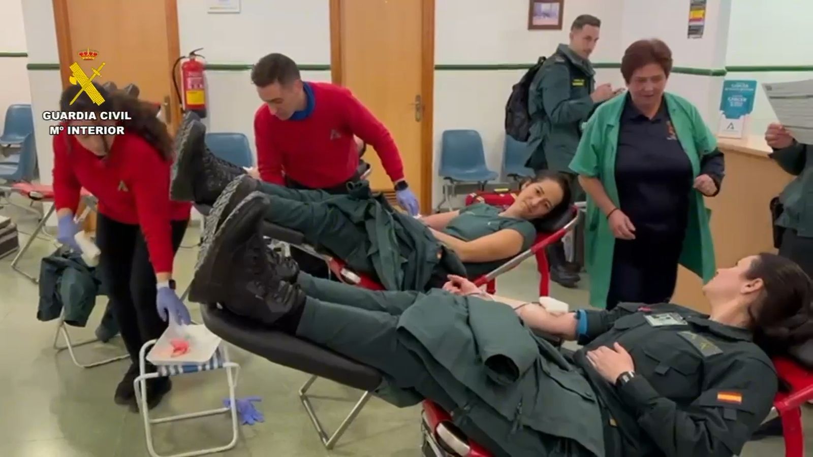 Alumnos de la Guardia Civil de Baeza donan sangre para las víctimas del accidente ferroviario