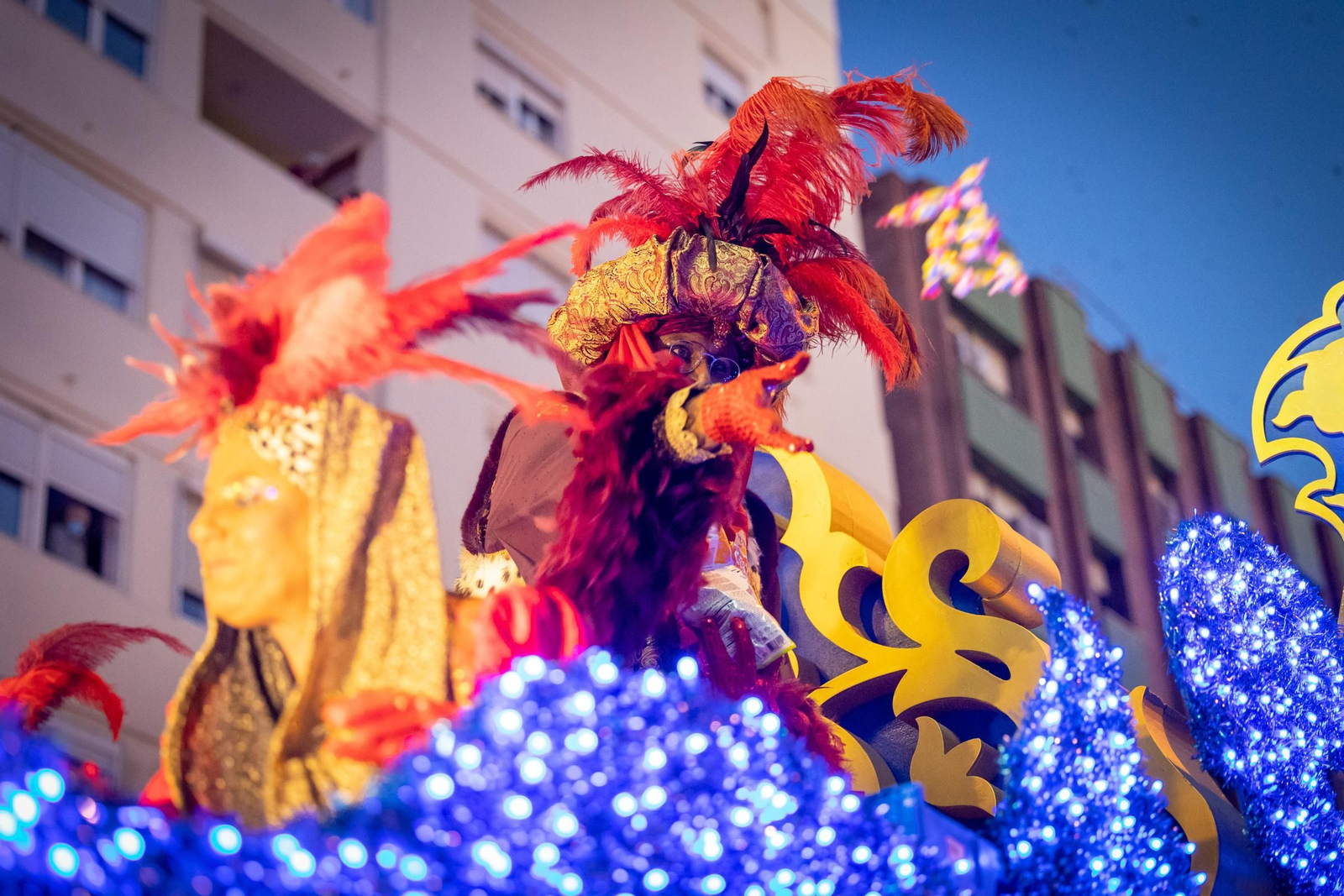 Todas las imágenes de la cabalgata de los Reyes Magos en Cádiz