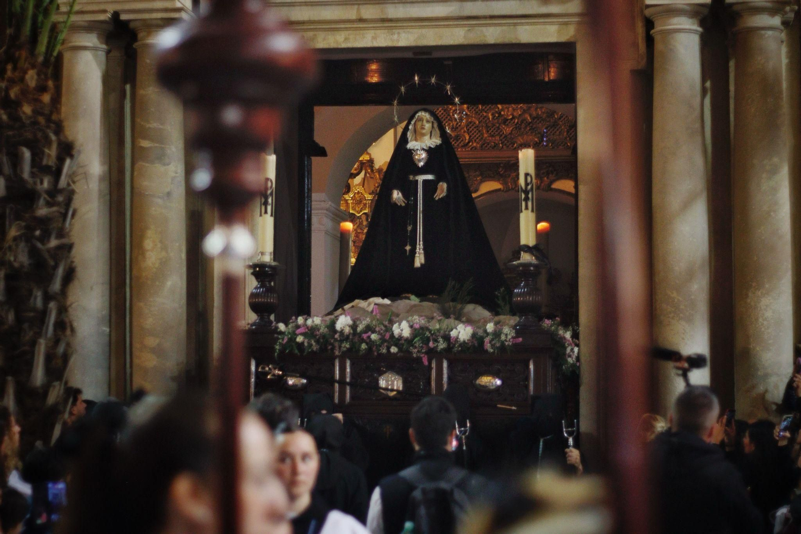 Salida de Ecce Mater Tua