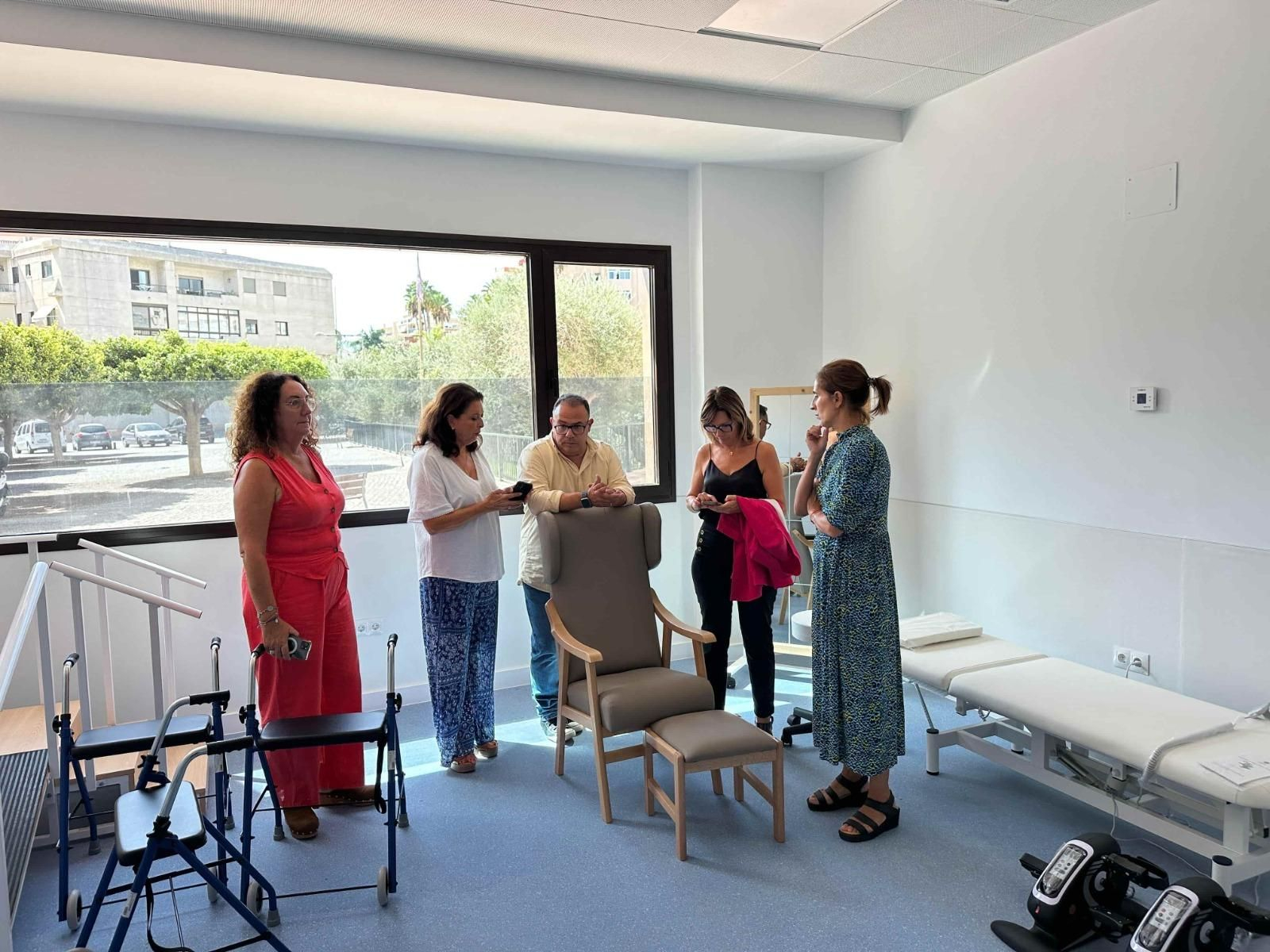 Visita a las futuras instalaciones del nuevo centro de día