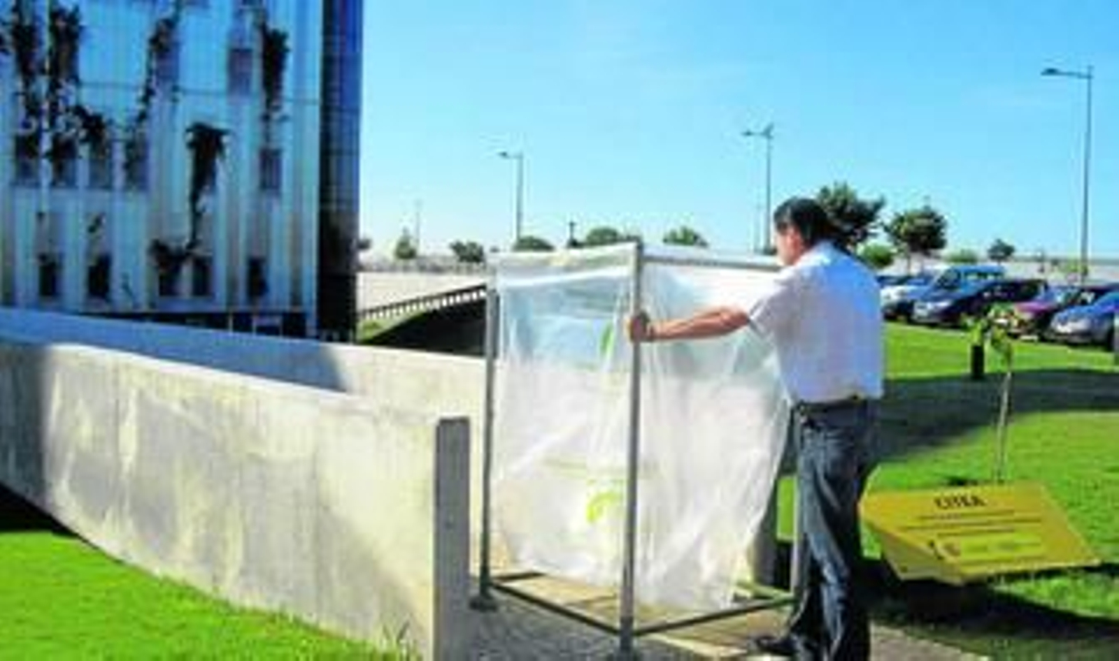 Punto de recogida de envases fitosanitario en el edificio CITEA, la sede de Asaja-Cádiz en el parque tecnológico agroindustrial (PTA de Jerez).