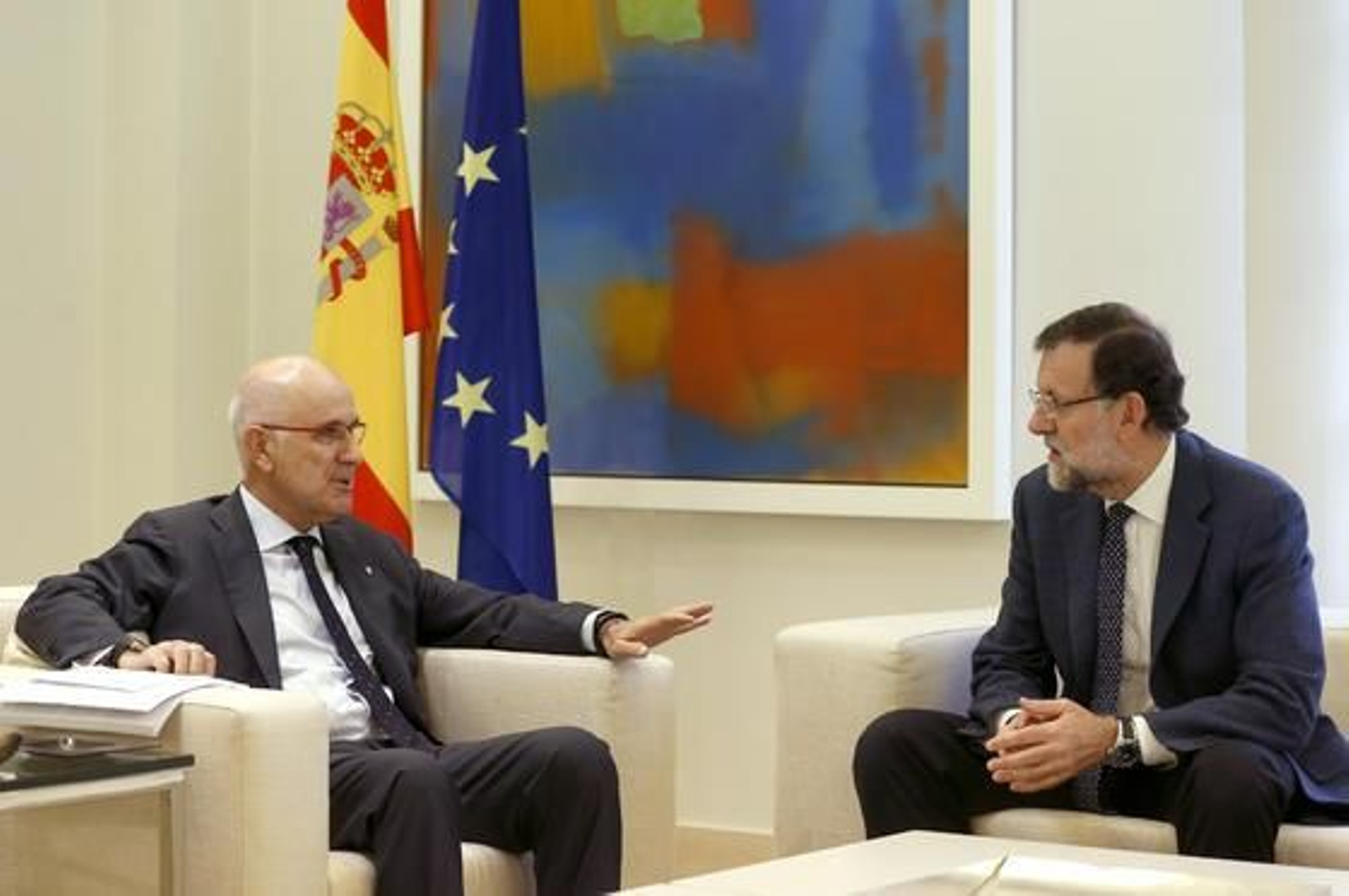 Rajoy consultará a los partidos antes de dar nuevos pasos ante el soberanismo