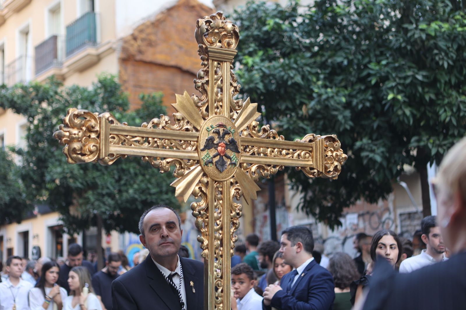 Las fotos de la procesión de Nuestra Señora de la Caridad por el barrio de la Victoria