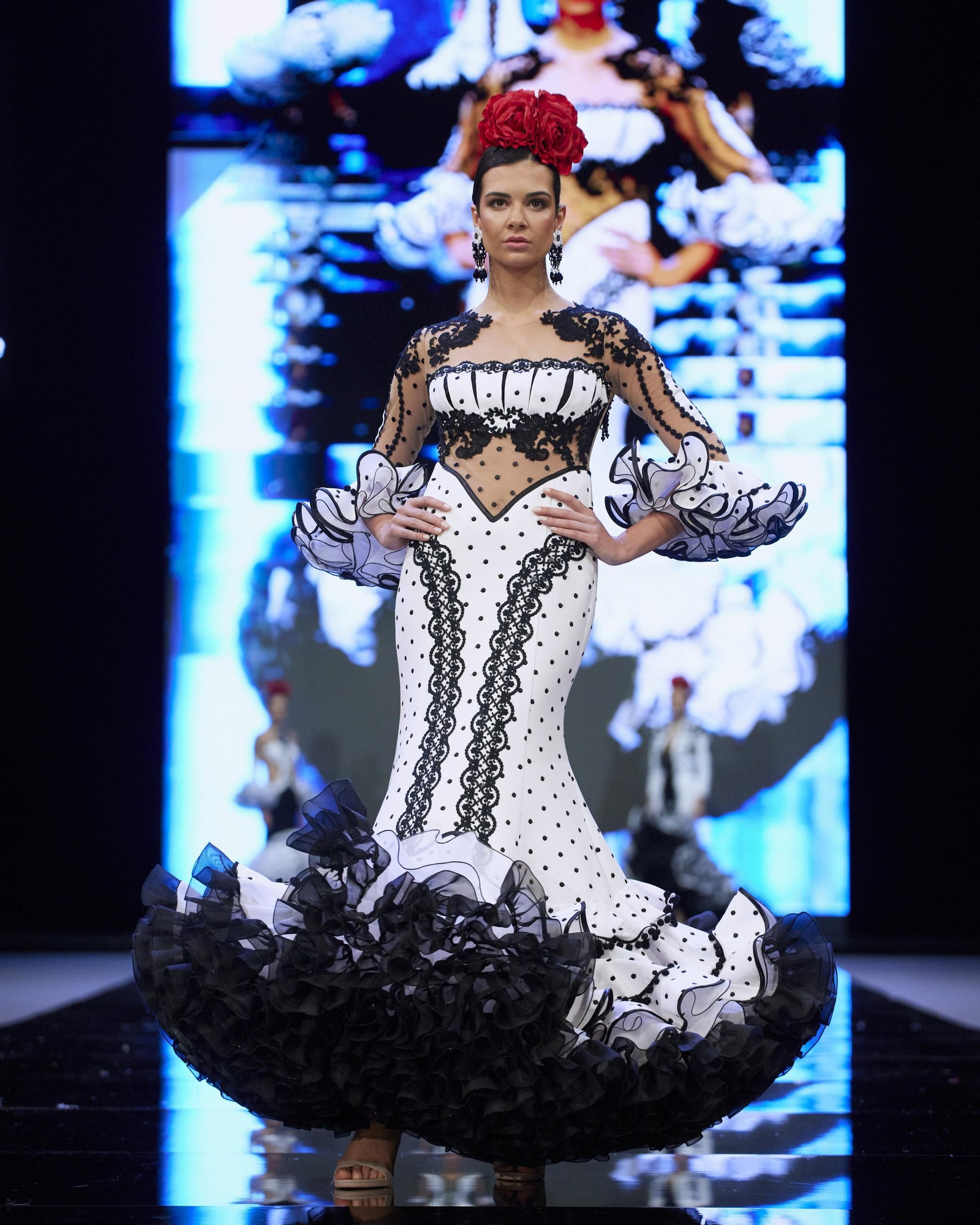 Desfile de Teressa Ninú Atelier en SIMOF 2025, todas las fotos