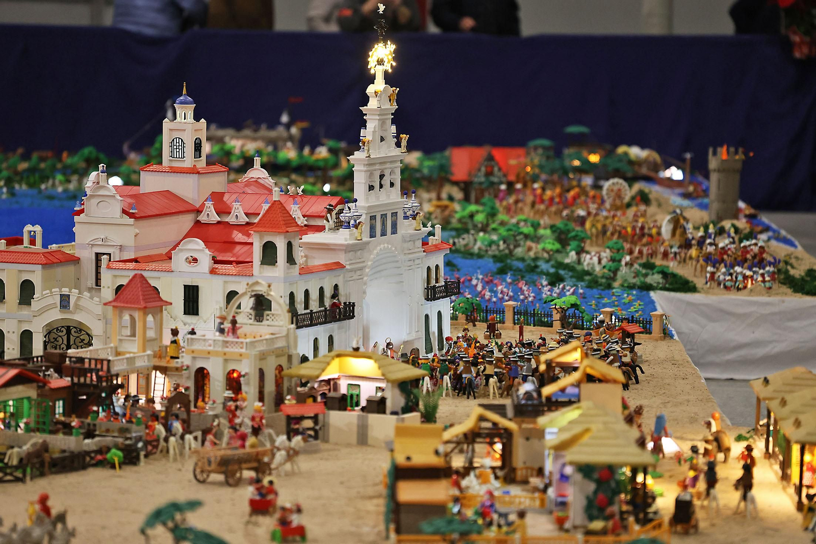 Imágenes del Belén de Playmobil más grande del mundo dedicado al Rocío